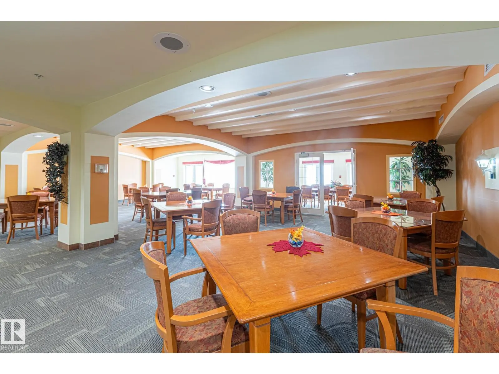 #414 78 MCKENNEY AV