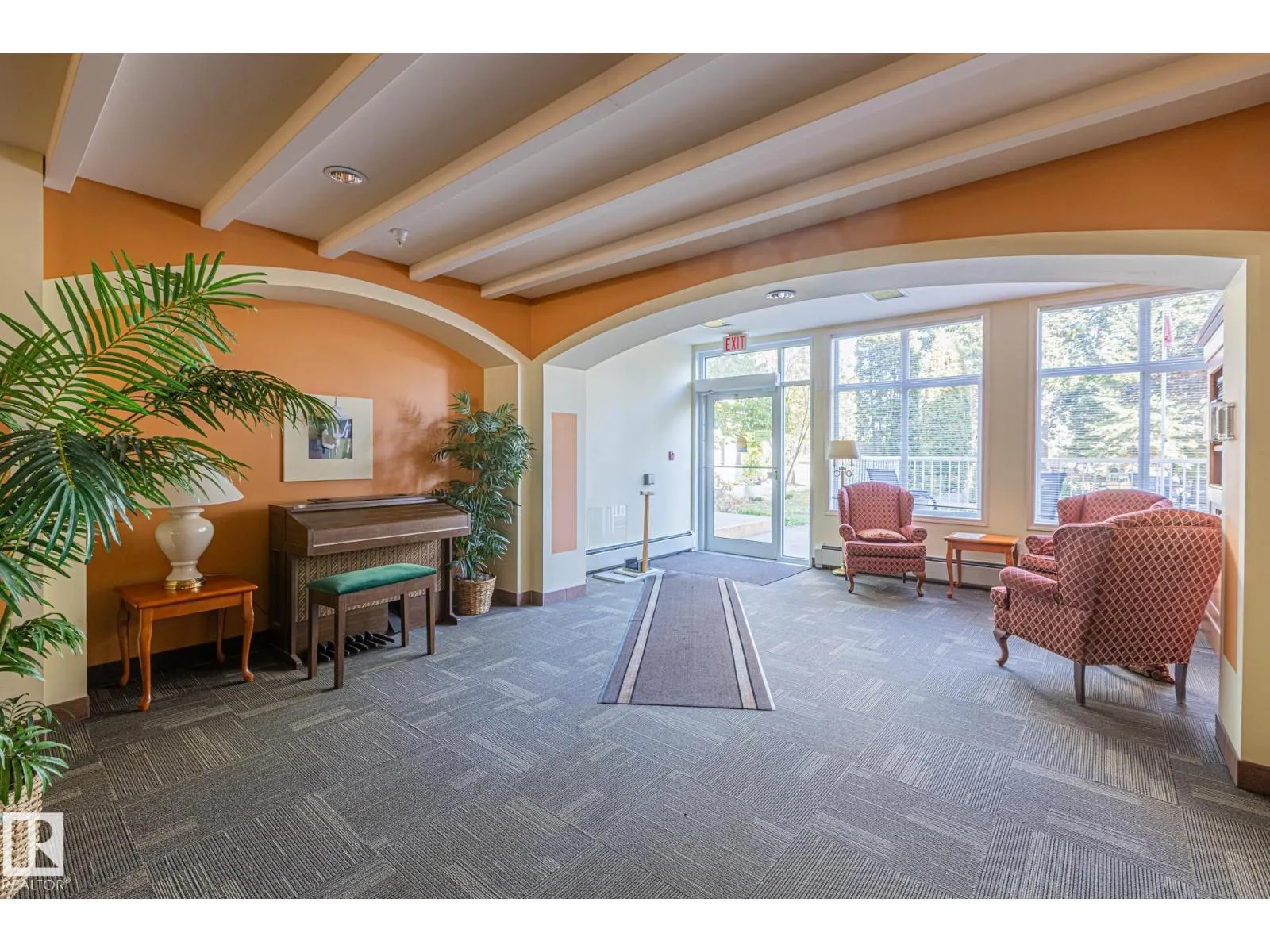 #414 78 MCKENNEY AV