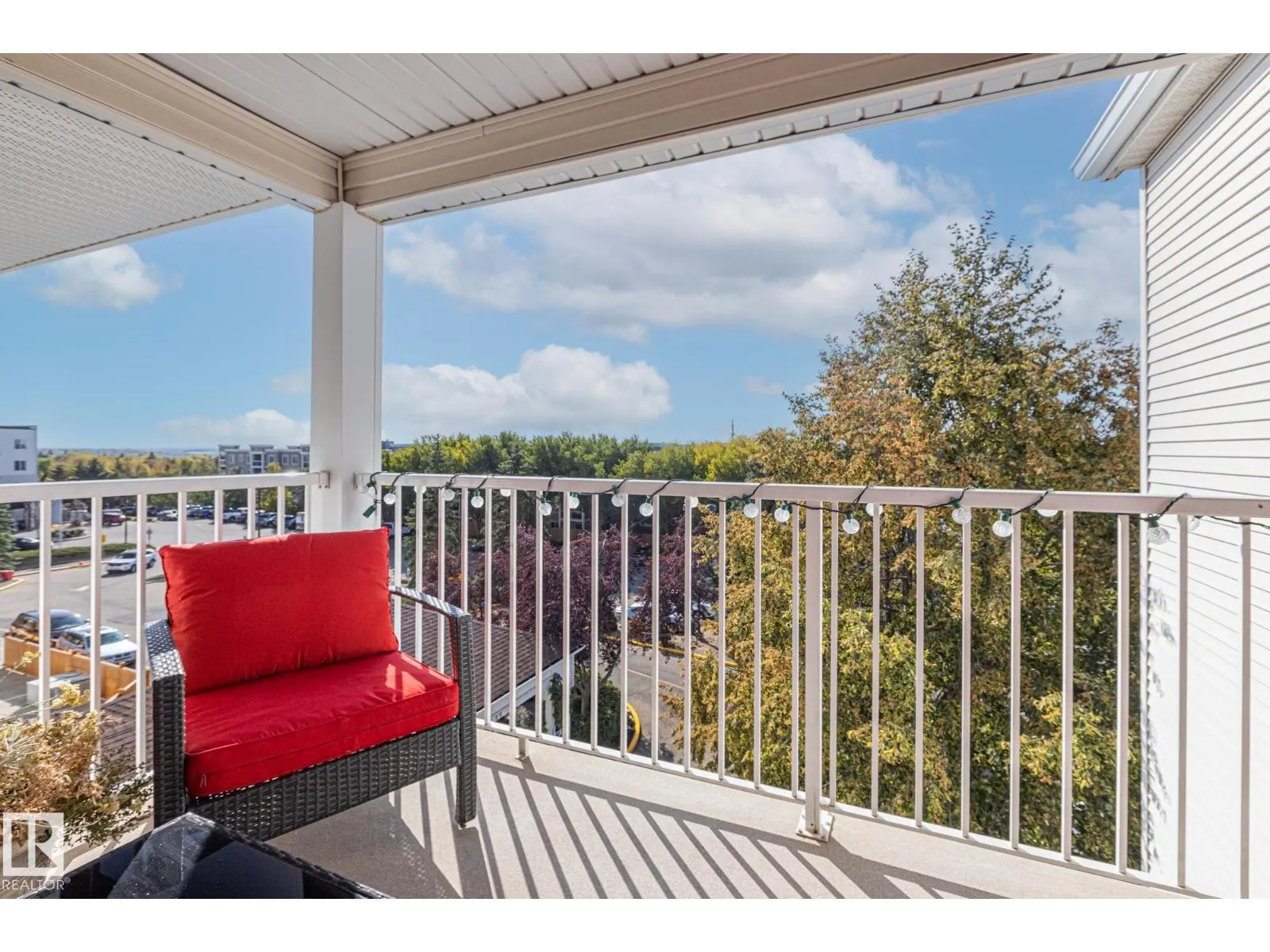 #414 78 MCKENNEY AV