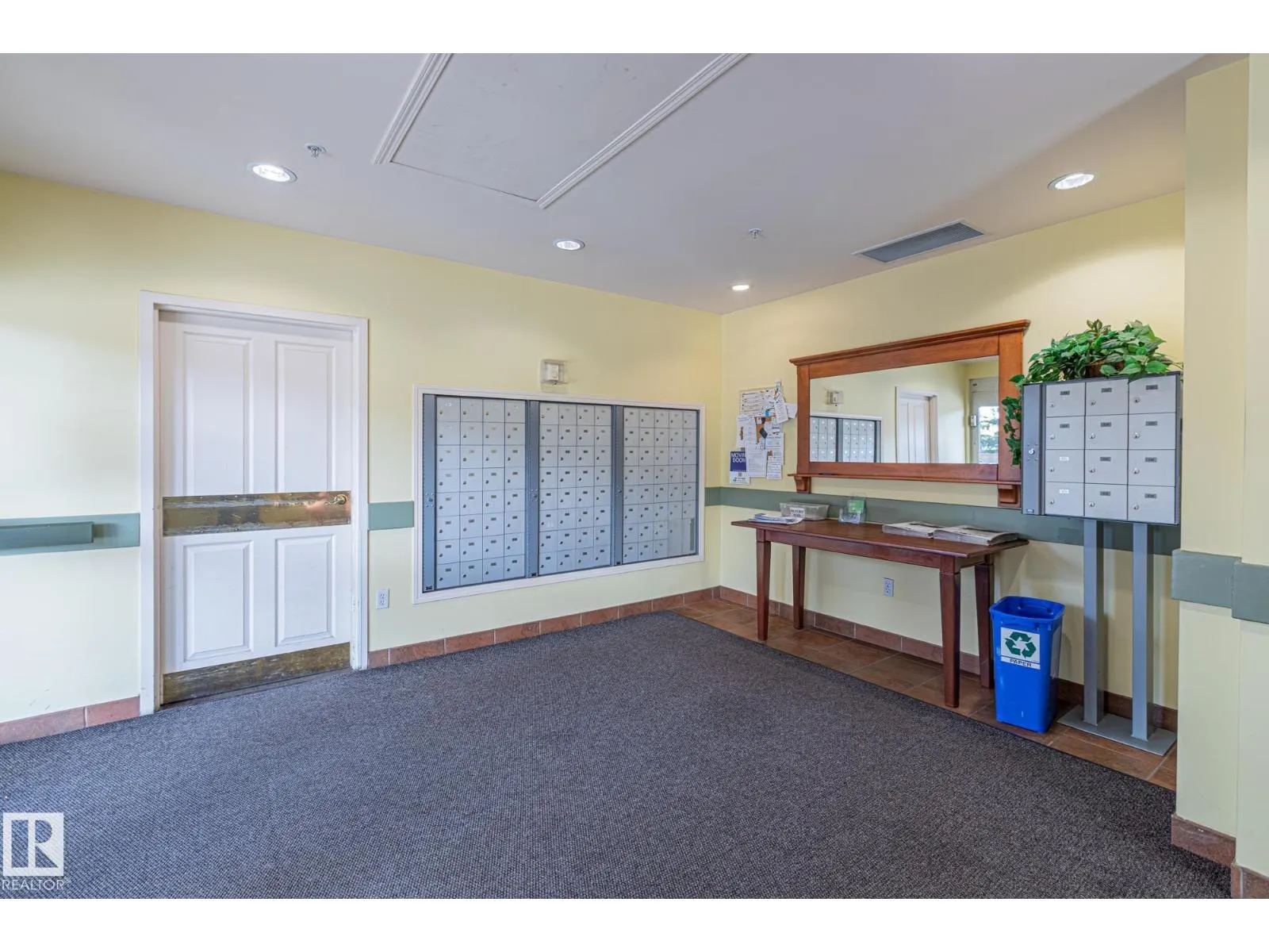 #414 78 MCKENNEY AV