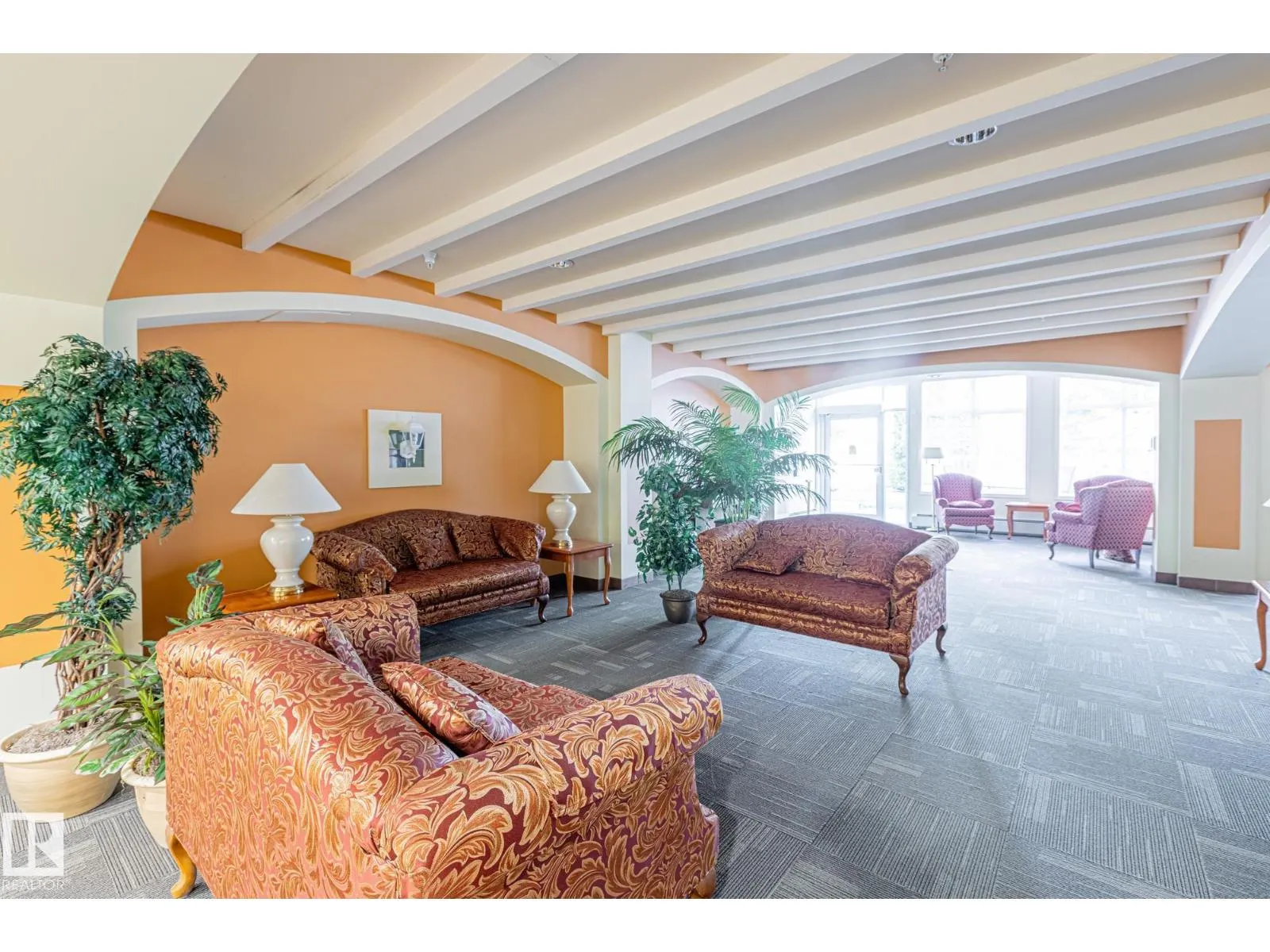 #414 78 MCKENNEY AV
