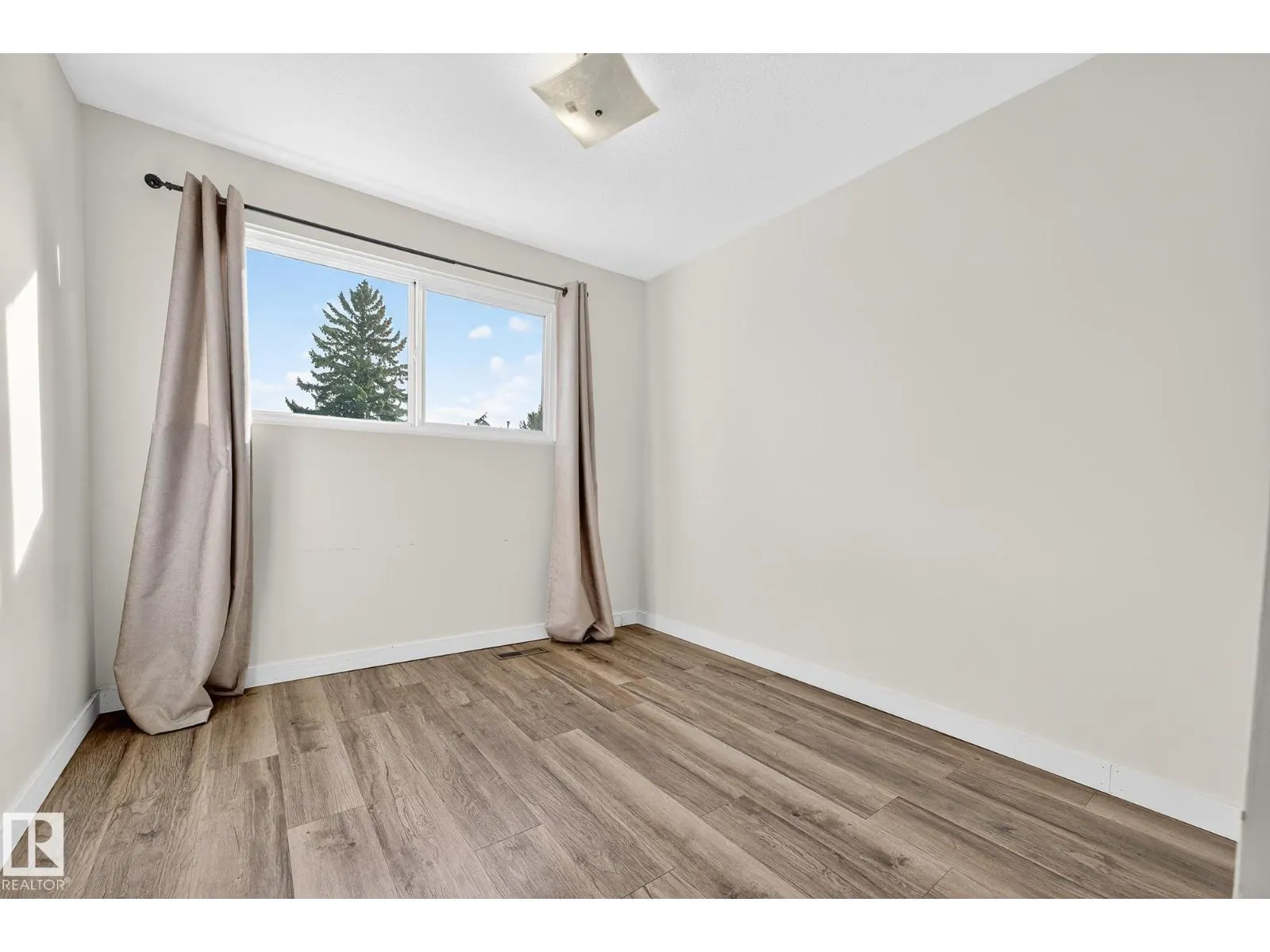 158 MAYFAIR ME NW