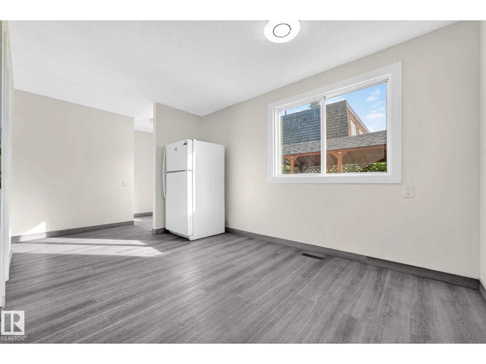158 MAYFAIR ME NW