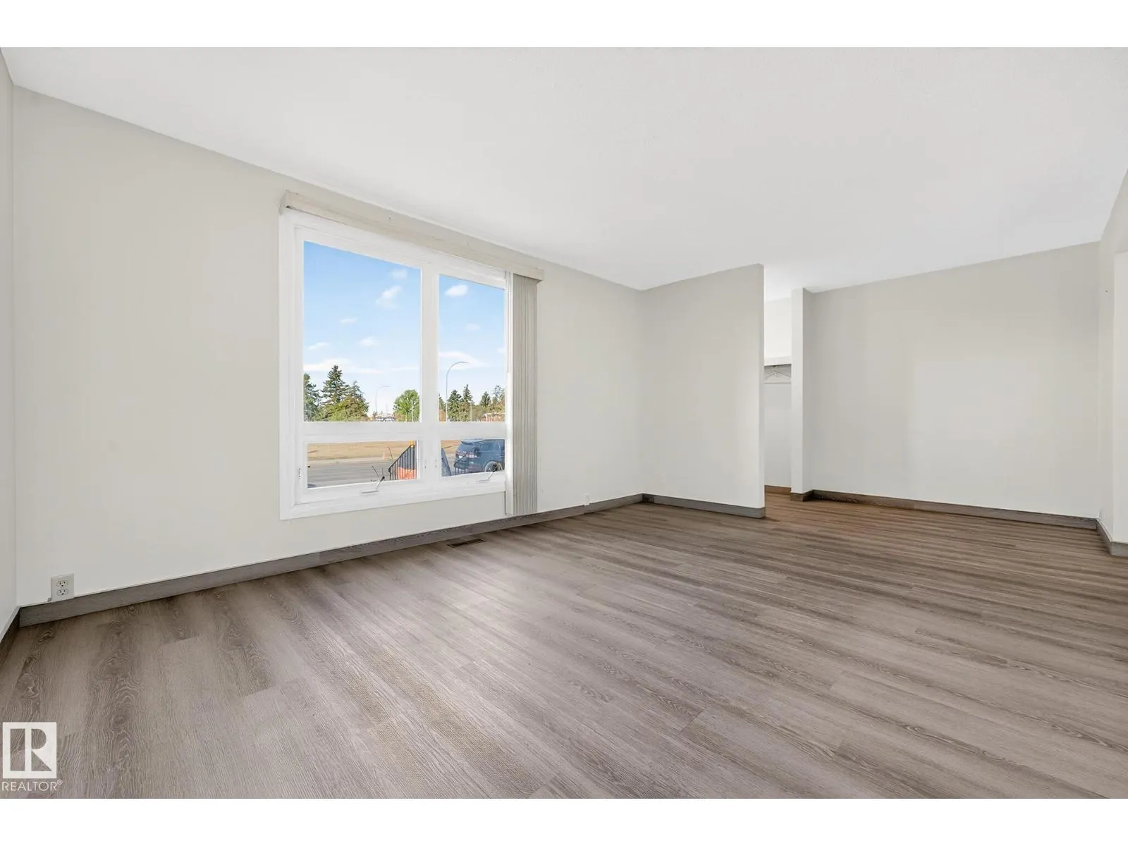 158 MAYFAIR ME NW