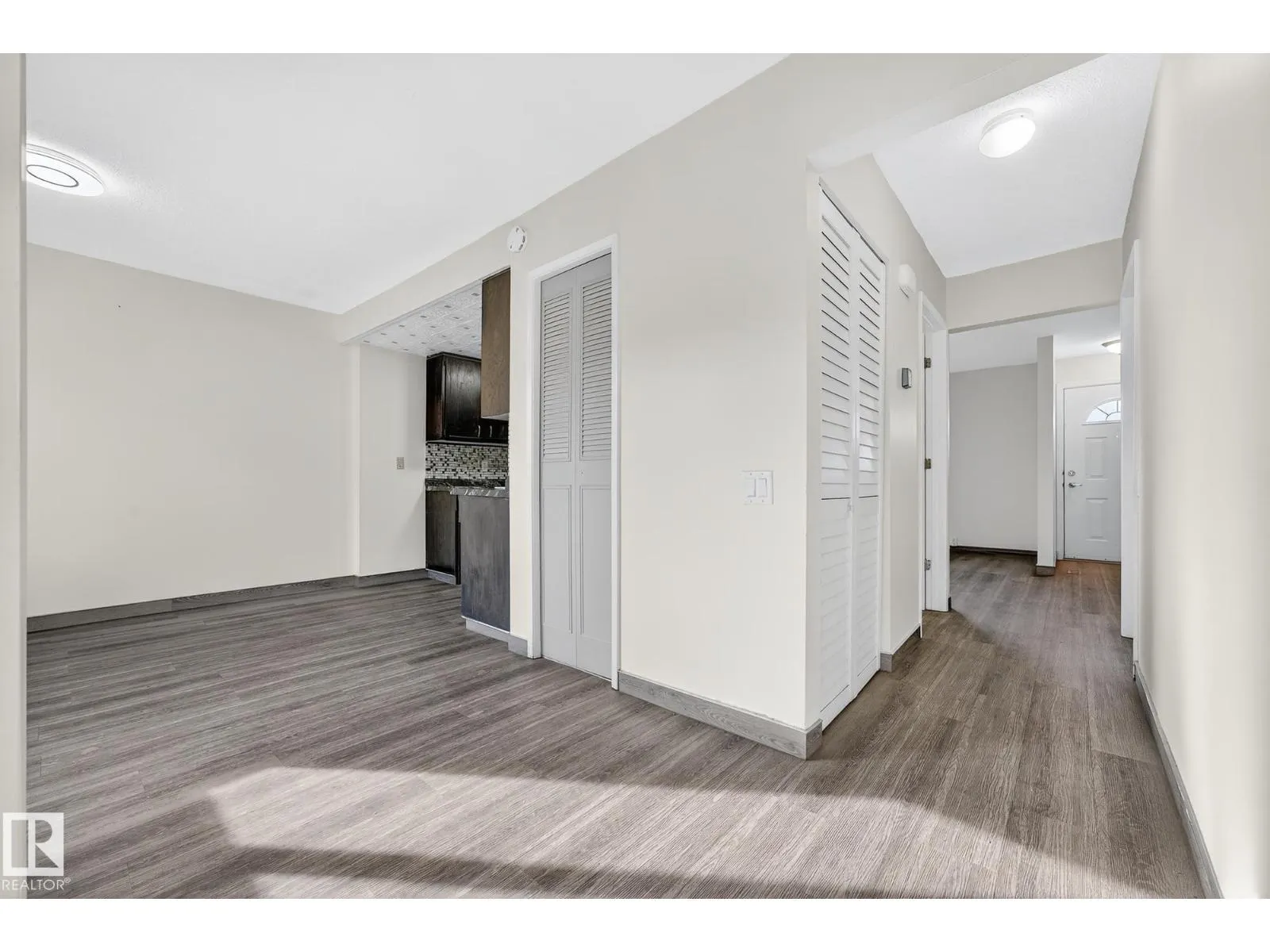 158 MAYFAIR ME NW