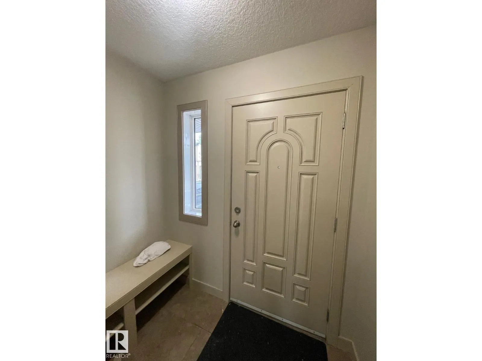 #25 1820 34 AV NW