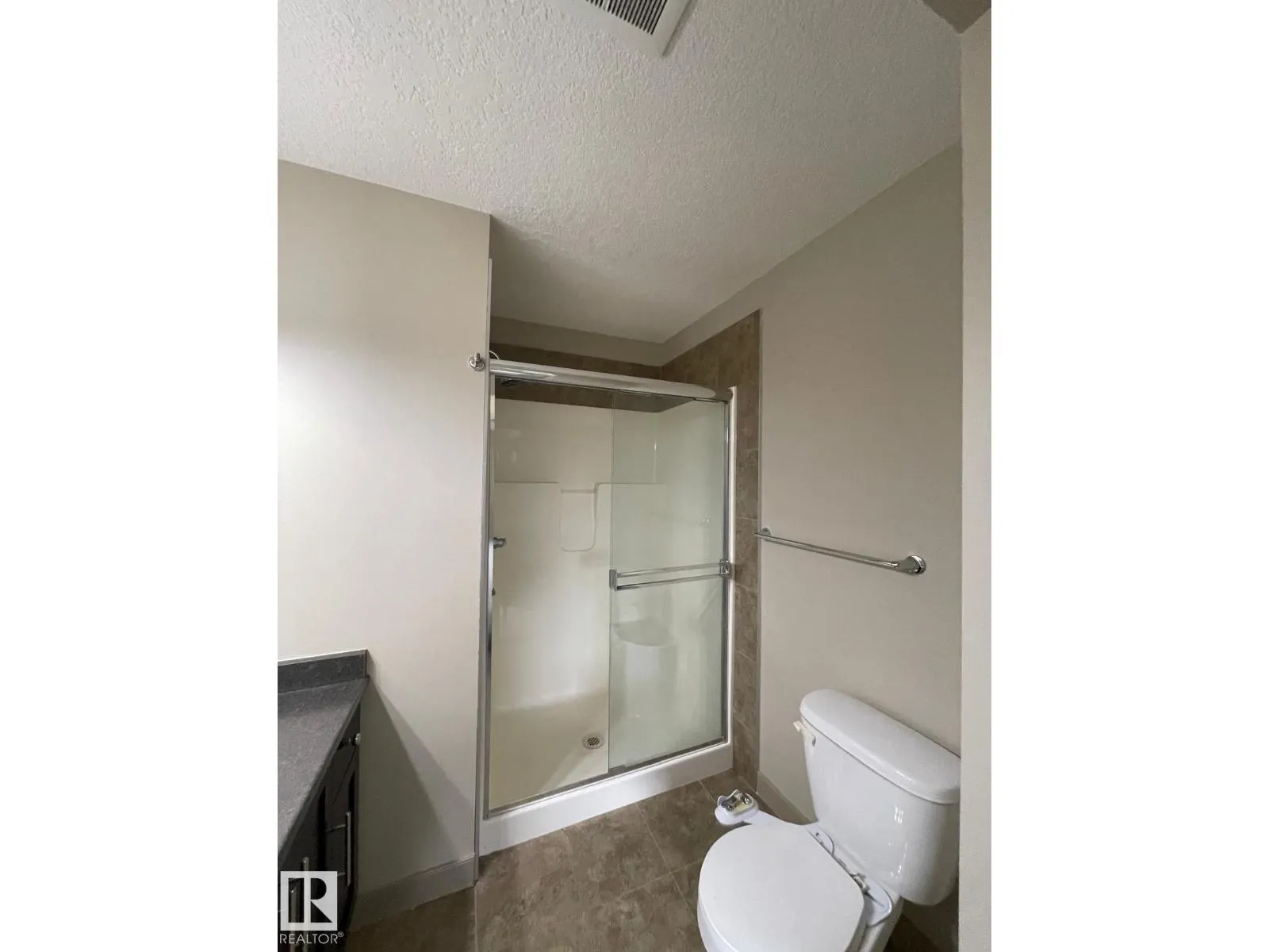 #25 1820 34 AV NW