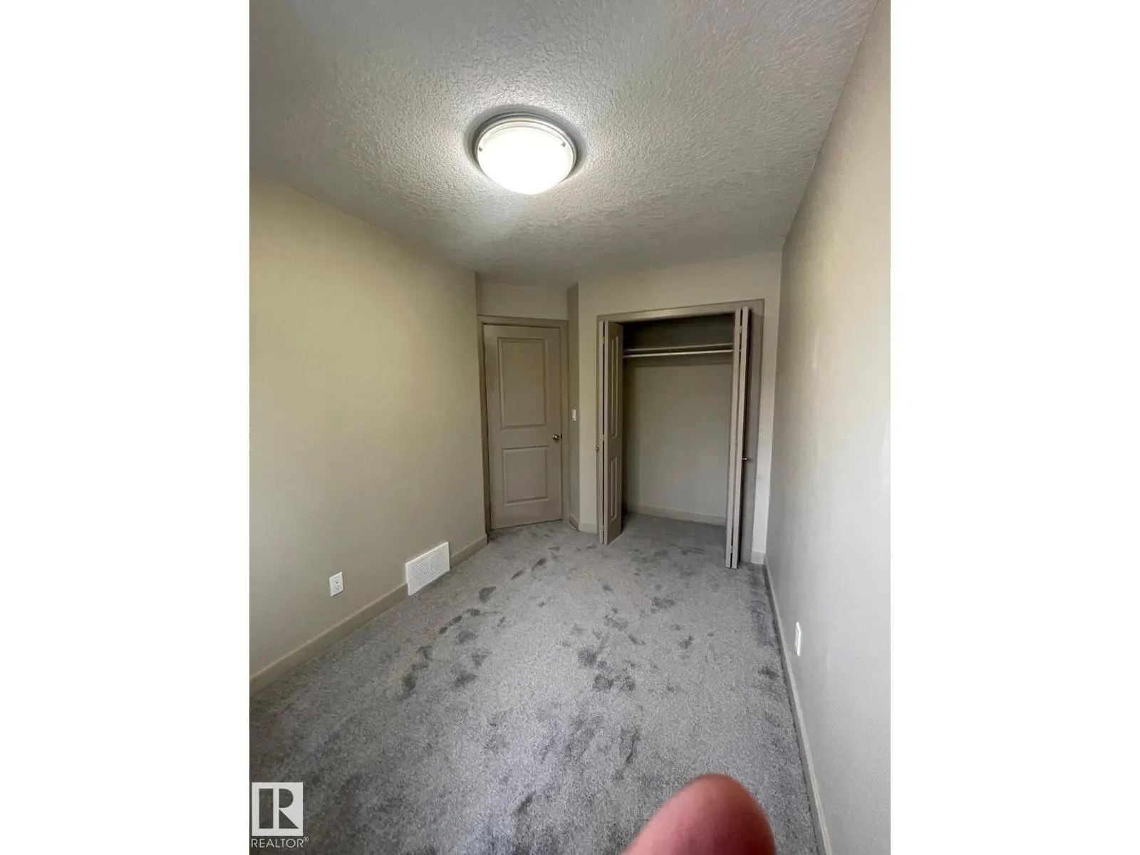 #25 1820 34 AV NW