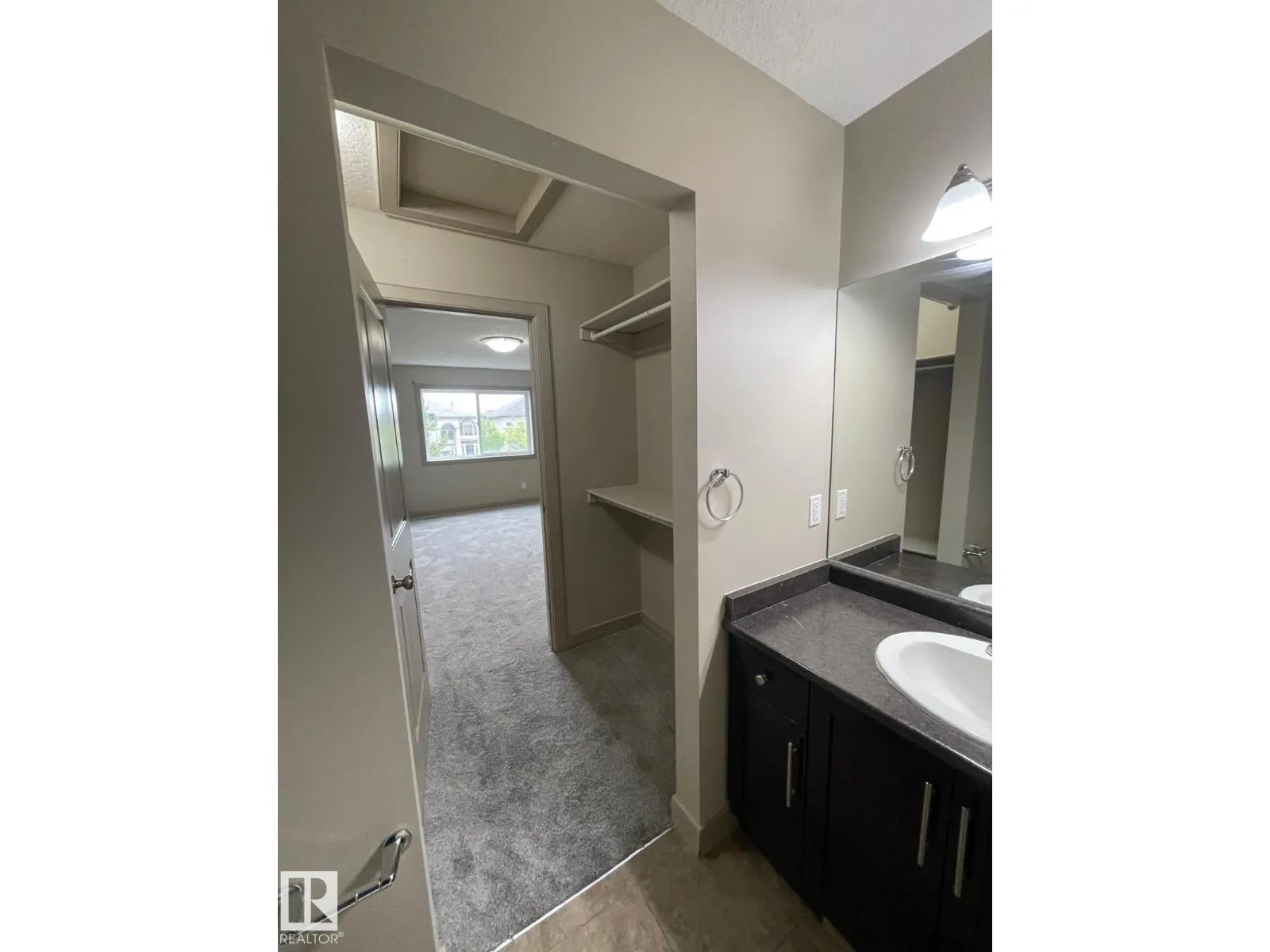 #25 1820 34 AV NW