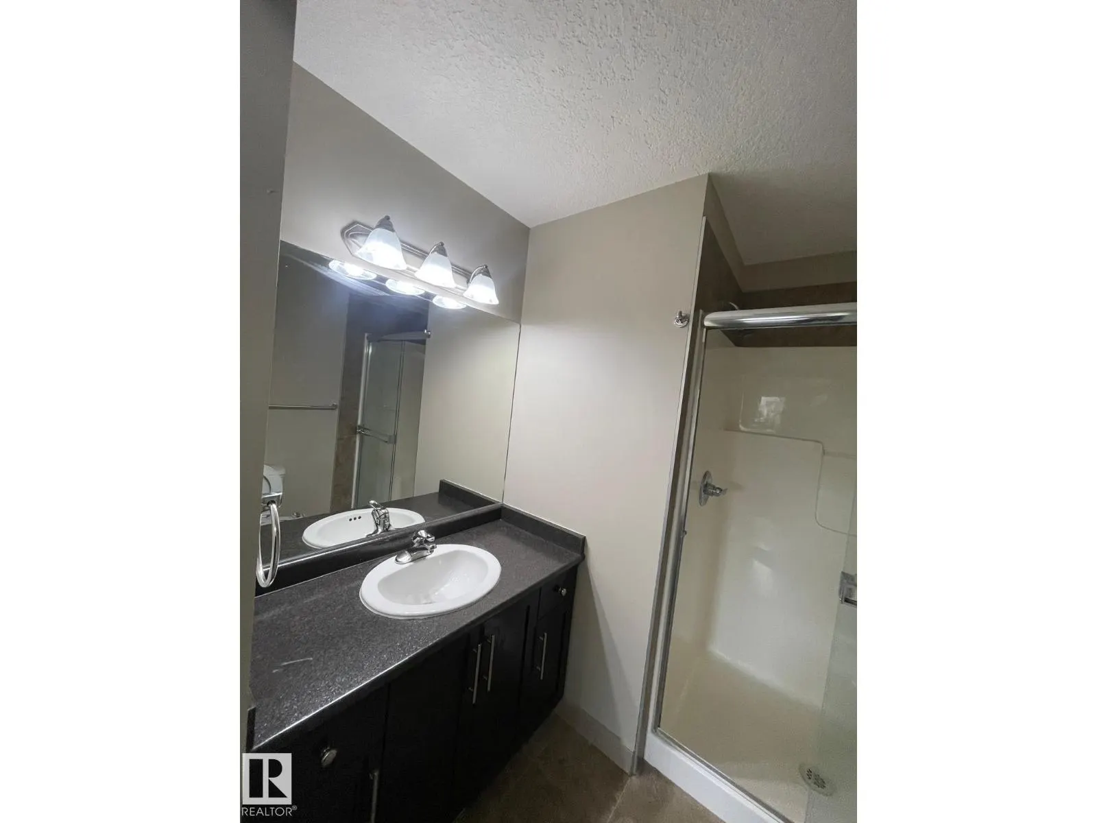 #25 1820 34 AV NW