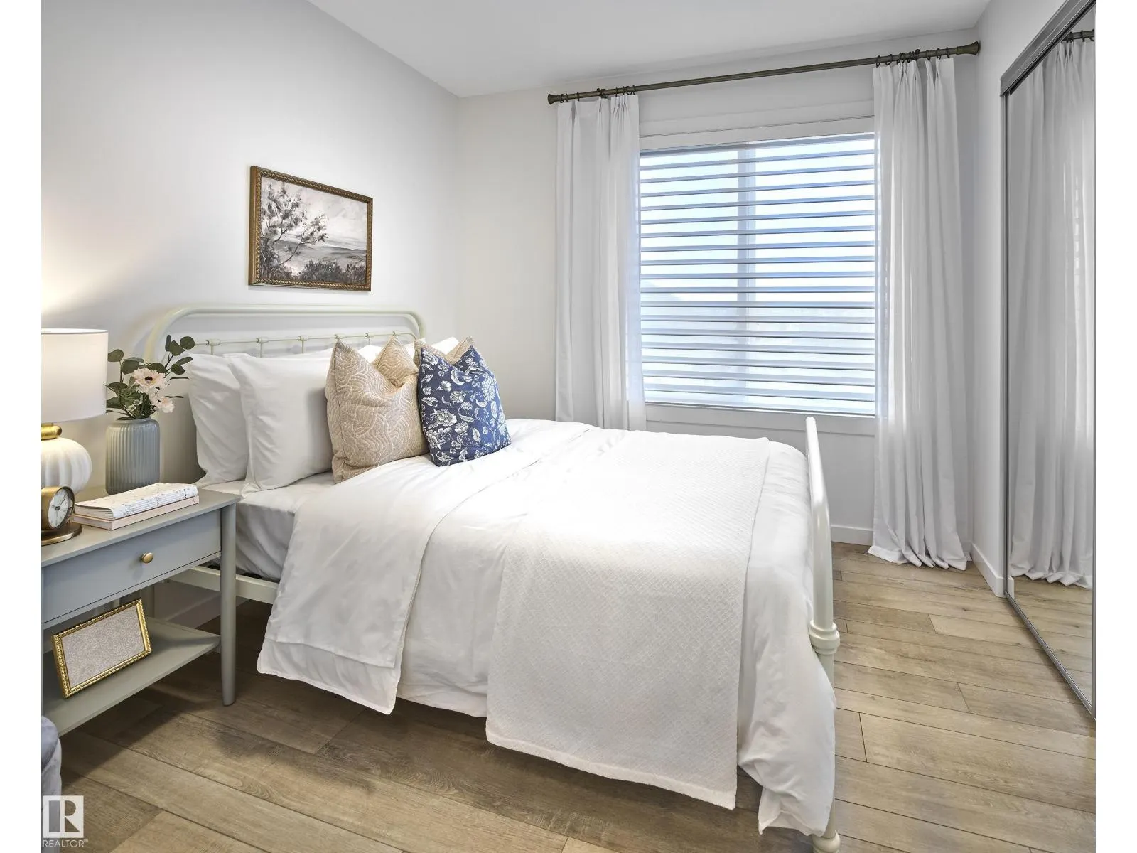 #37 1025 SECORD PM NW