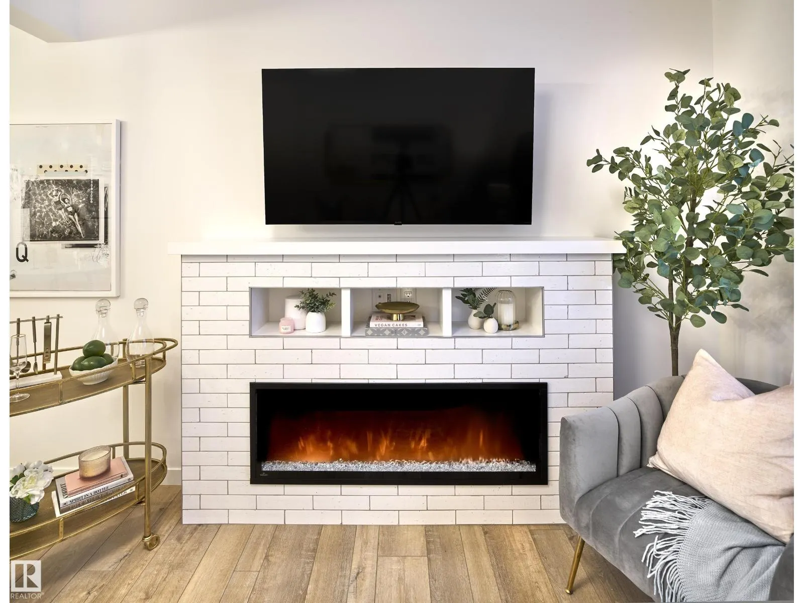 #37 1025 SECORD PM NW