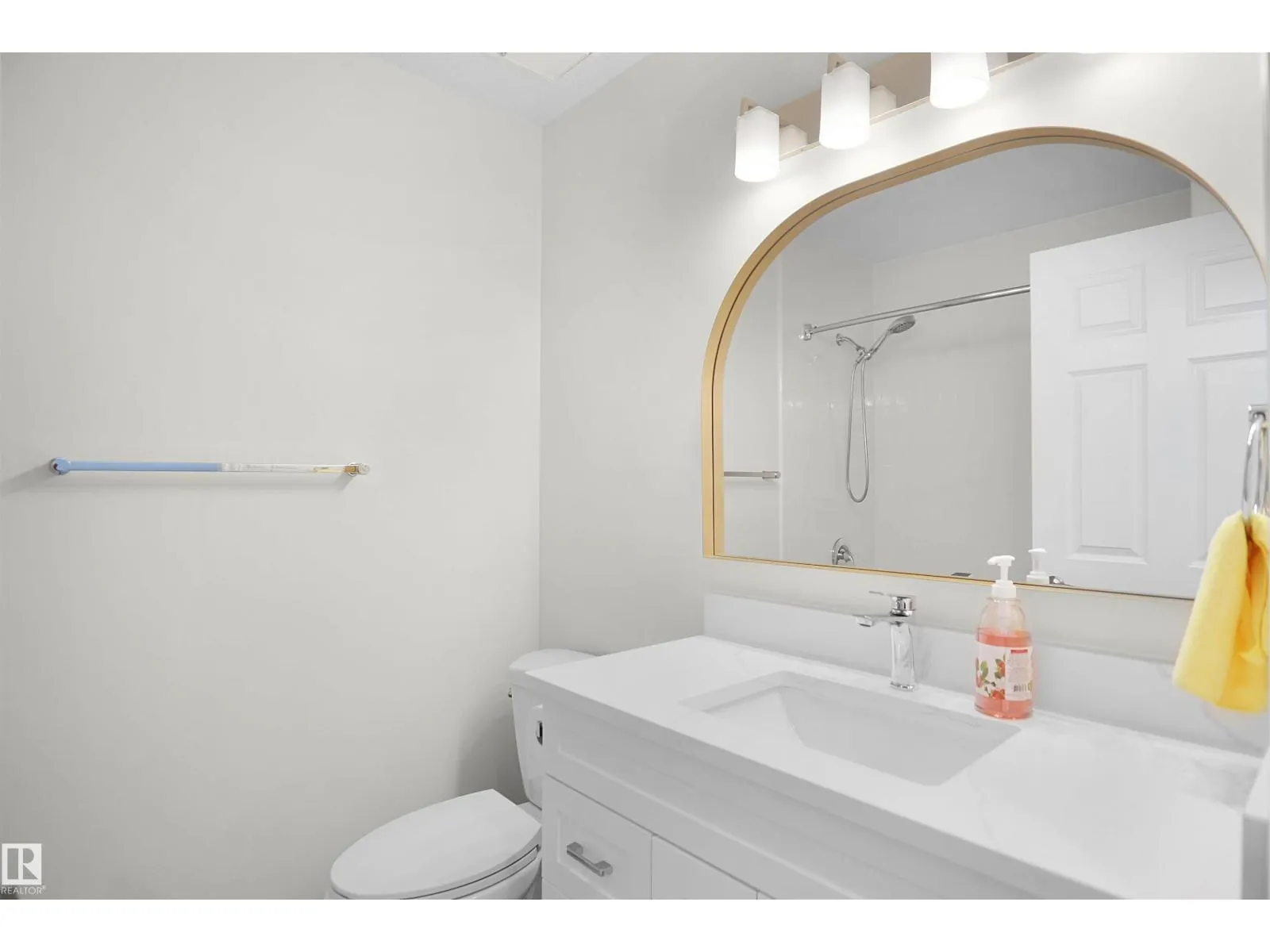 16008 101 ST NW