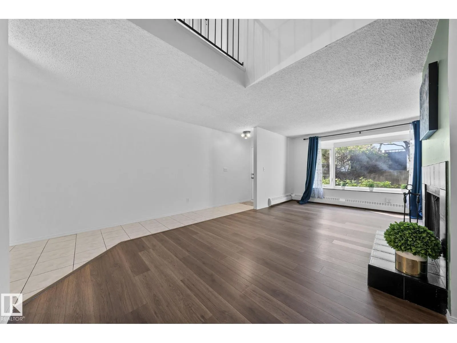10520 84 AV NW