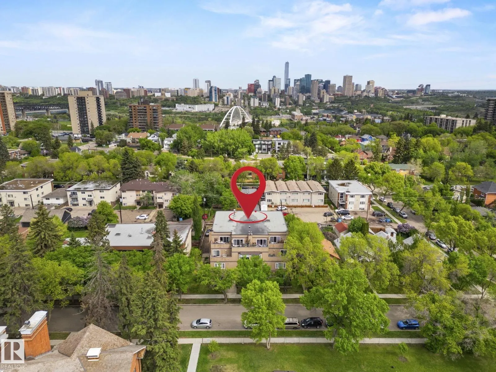 10520 84 AV NW
