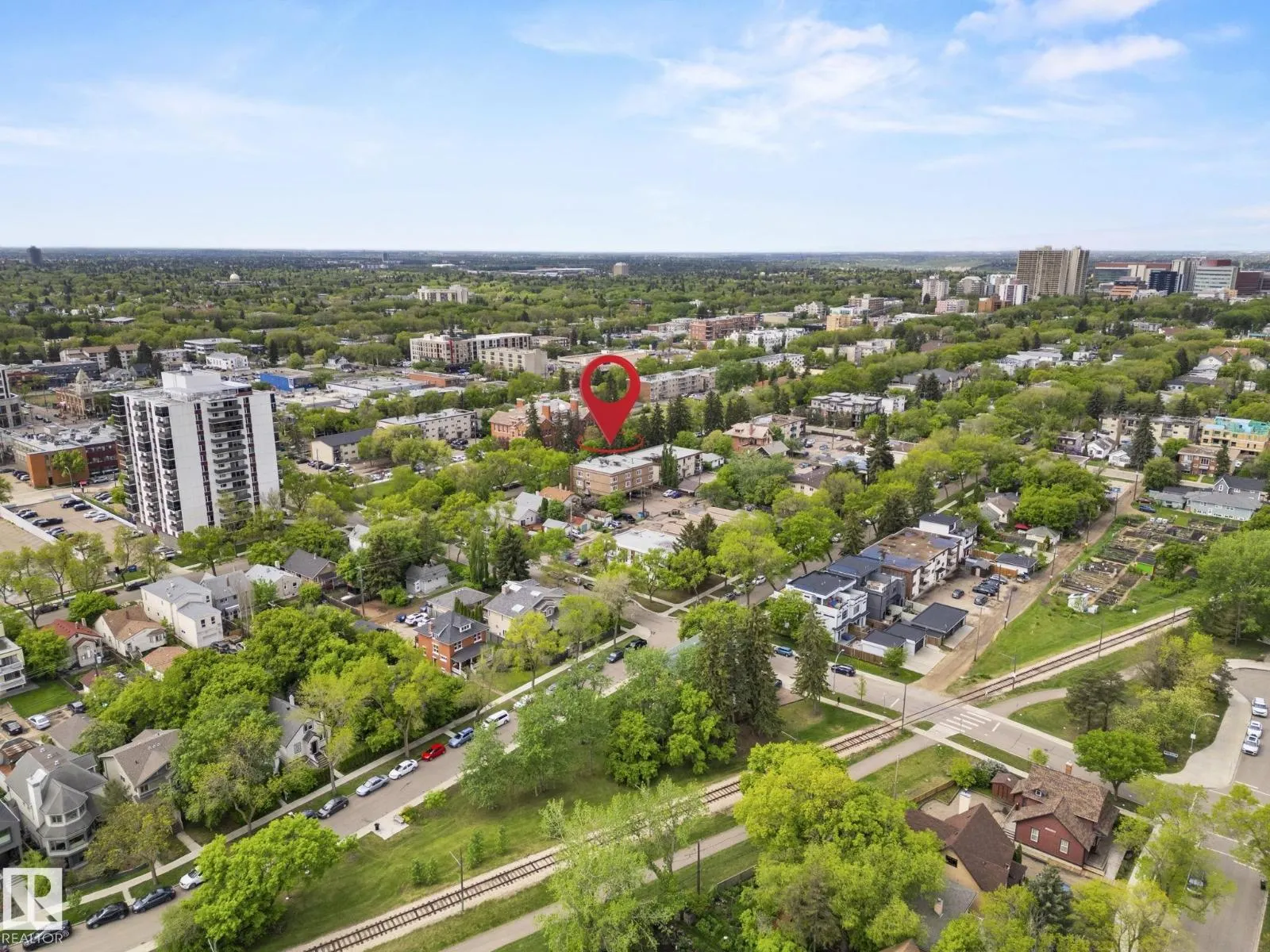 10520 84 AV NW