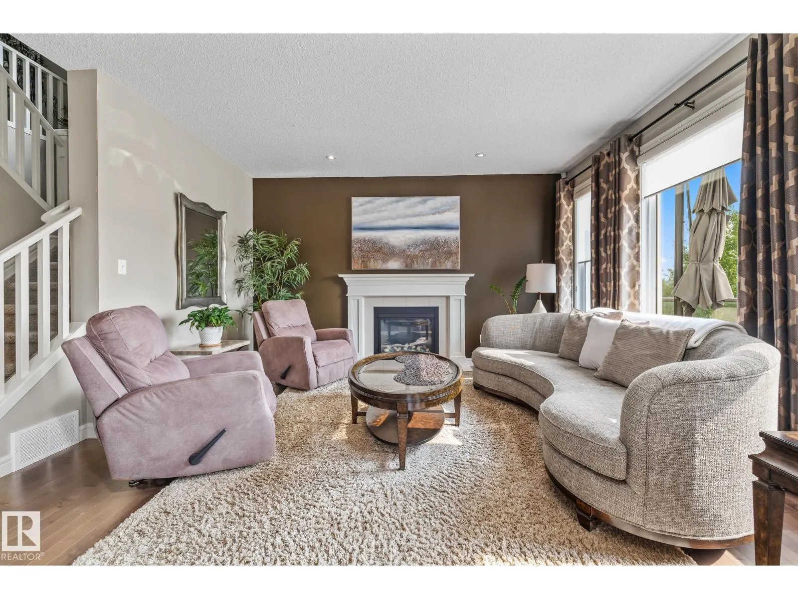 10 MEADOWLAND GD