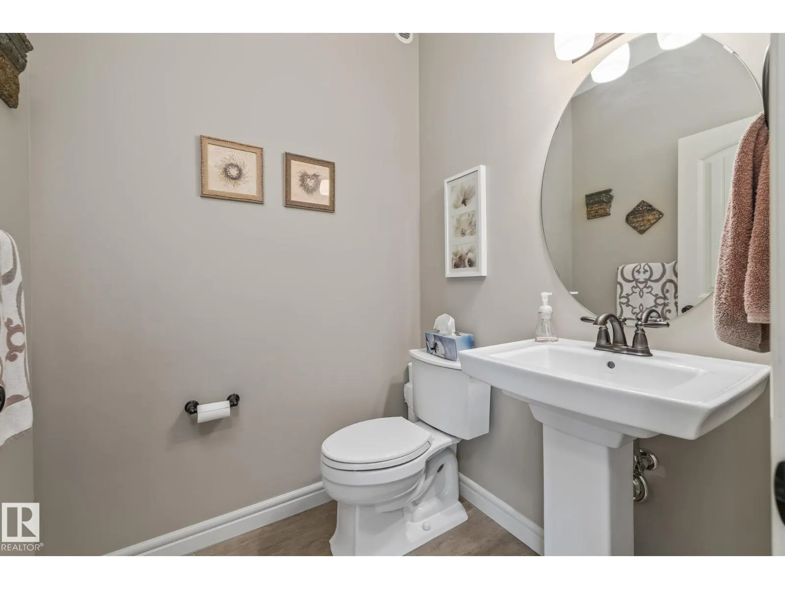 10 MEADOWLAND GD