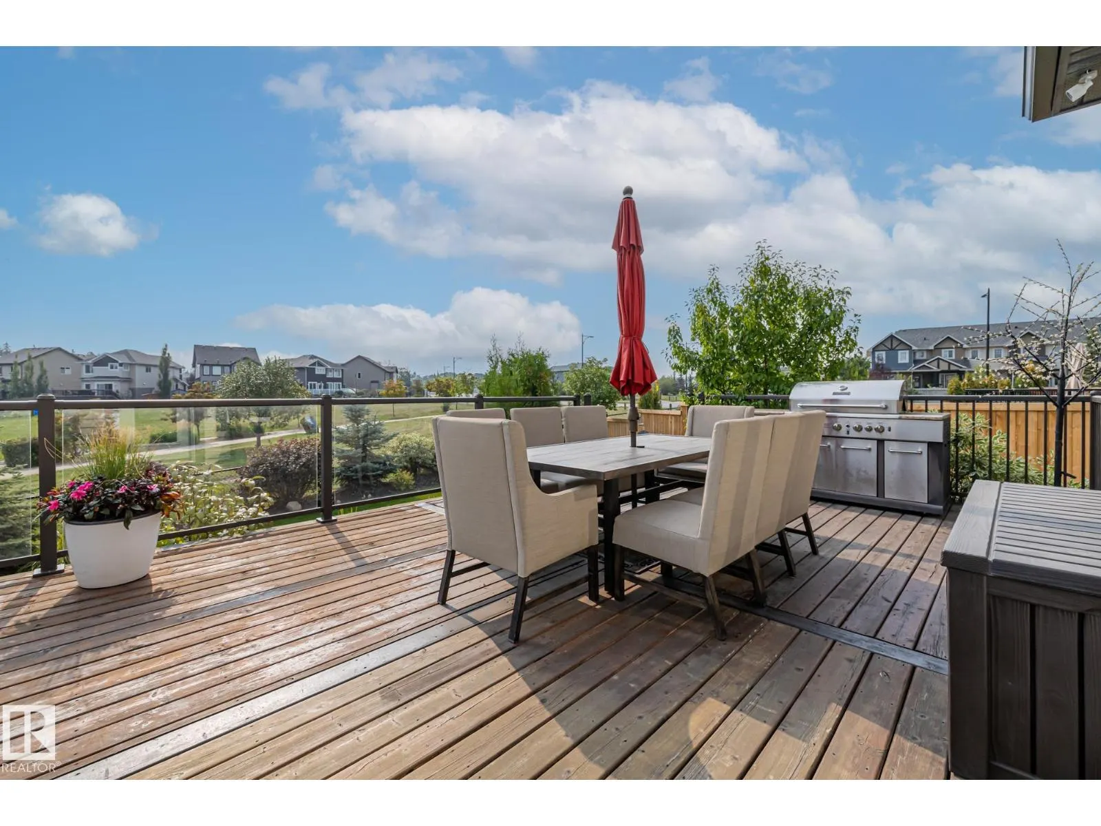 10 MEADOWLAND GD