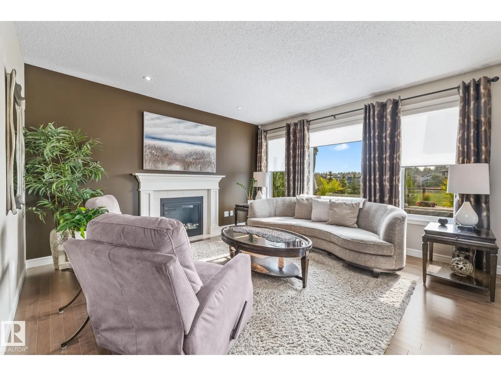 10 MEADOWLAND GD