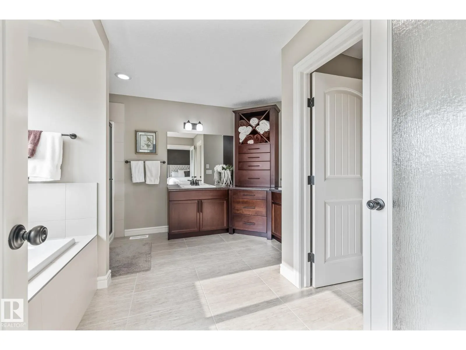 10 MEADOWLAND GD