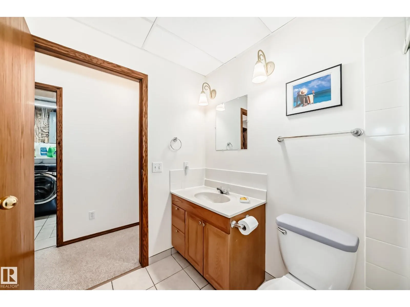 2115 36 AV NW