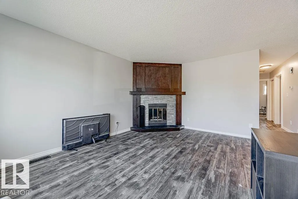 44 WELLINGTON CR