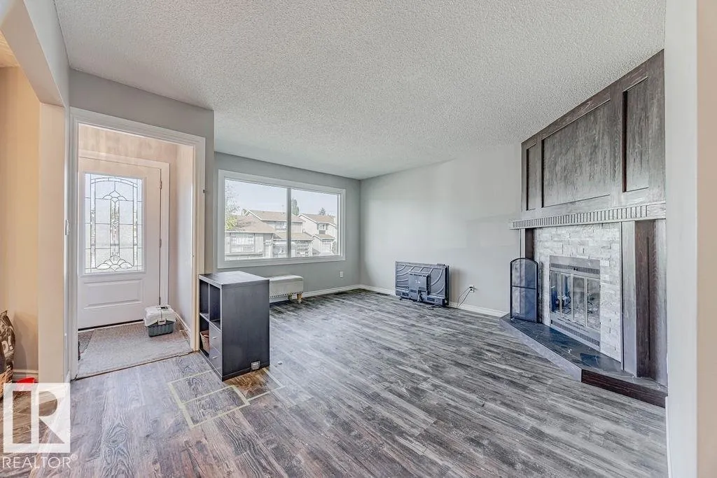 44 WELLINGTON CR