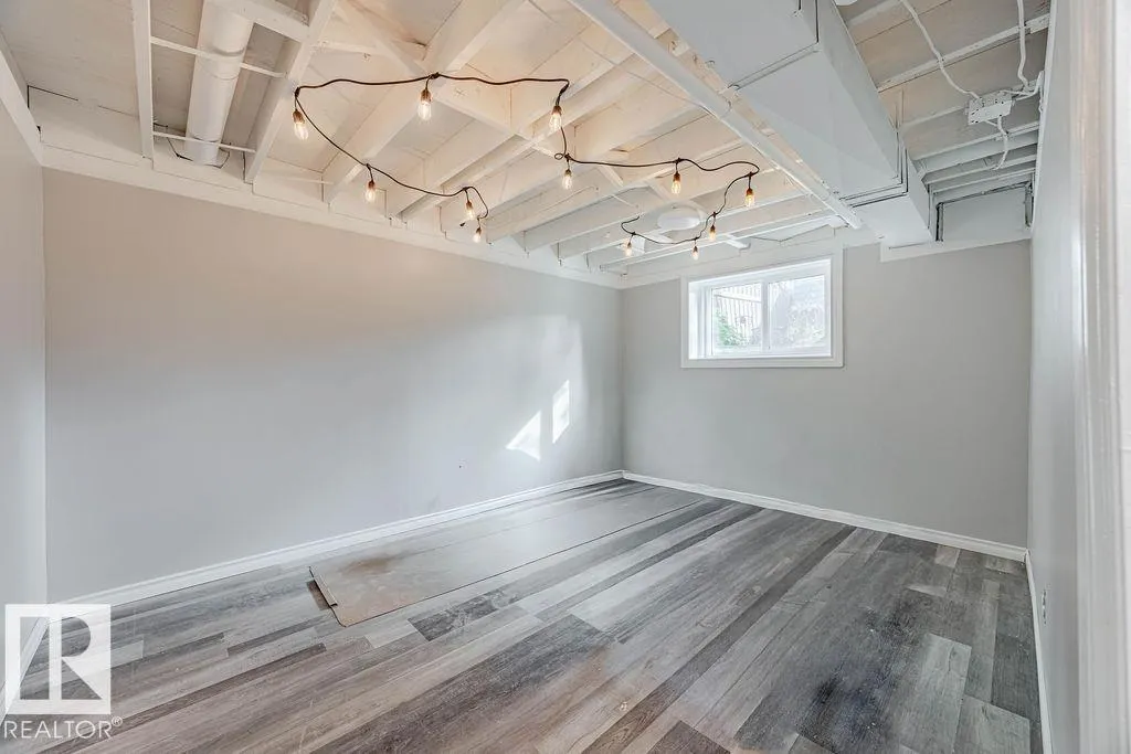 44 WELLINGTON CR