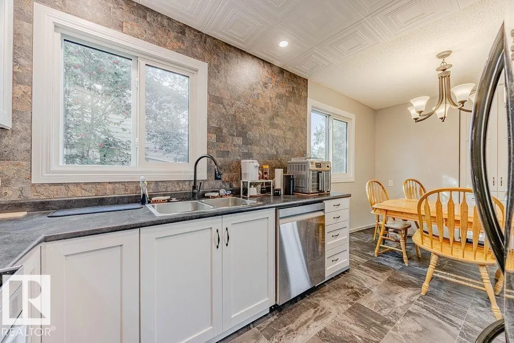 44 WELLINGTON CR