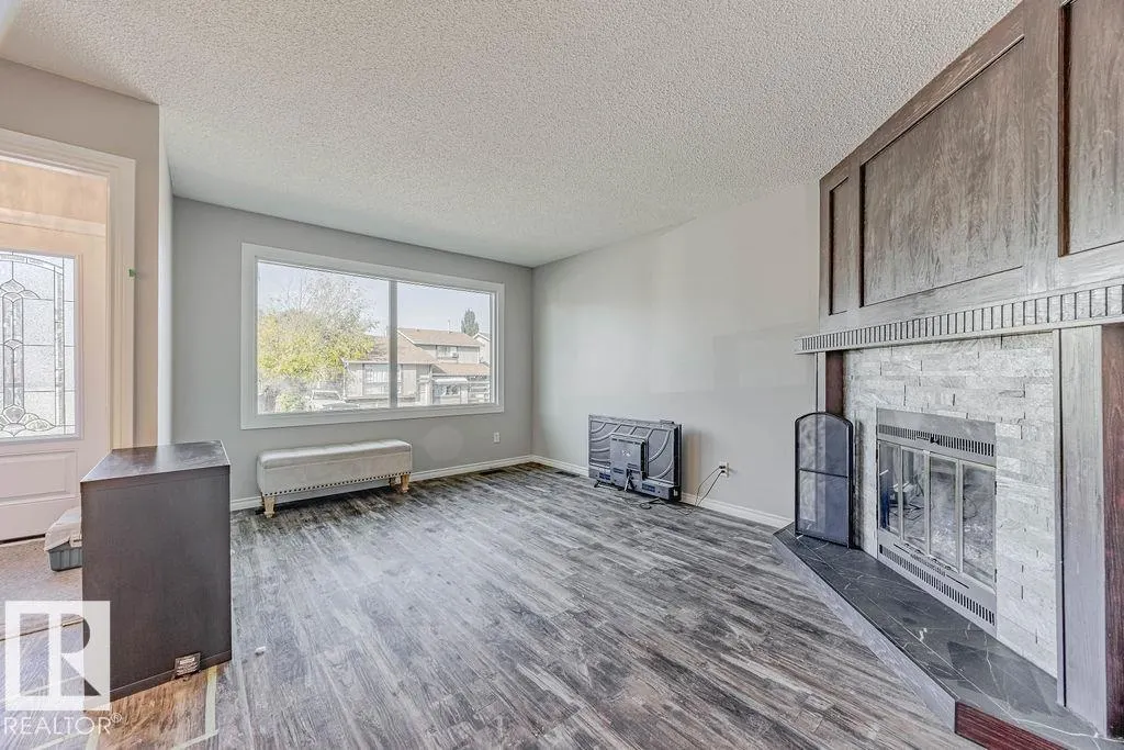 44 WELLINGTON CR