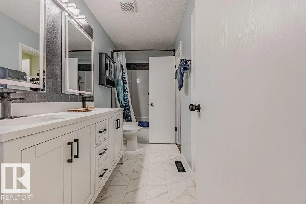 44 WELLINGTON CR