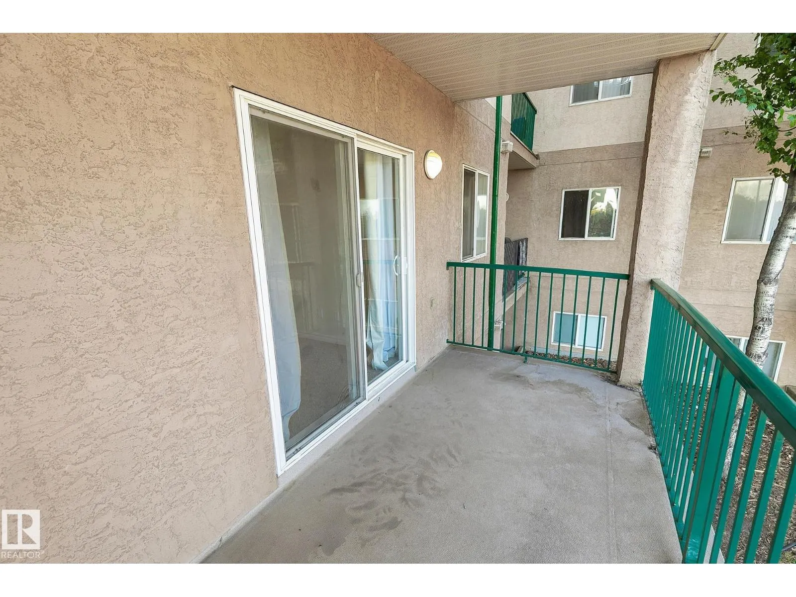 #207 11325 83 ST NW