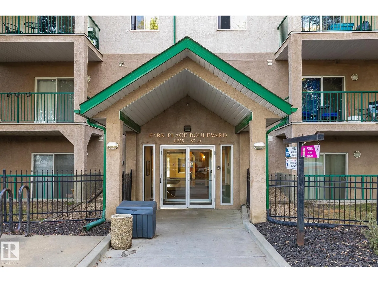 #207 11325 83 ST NW