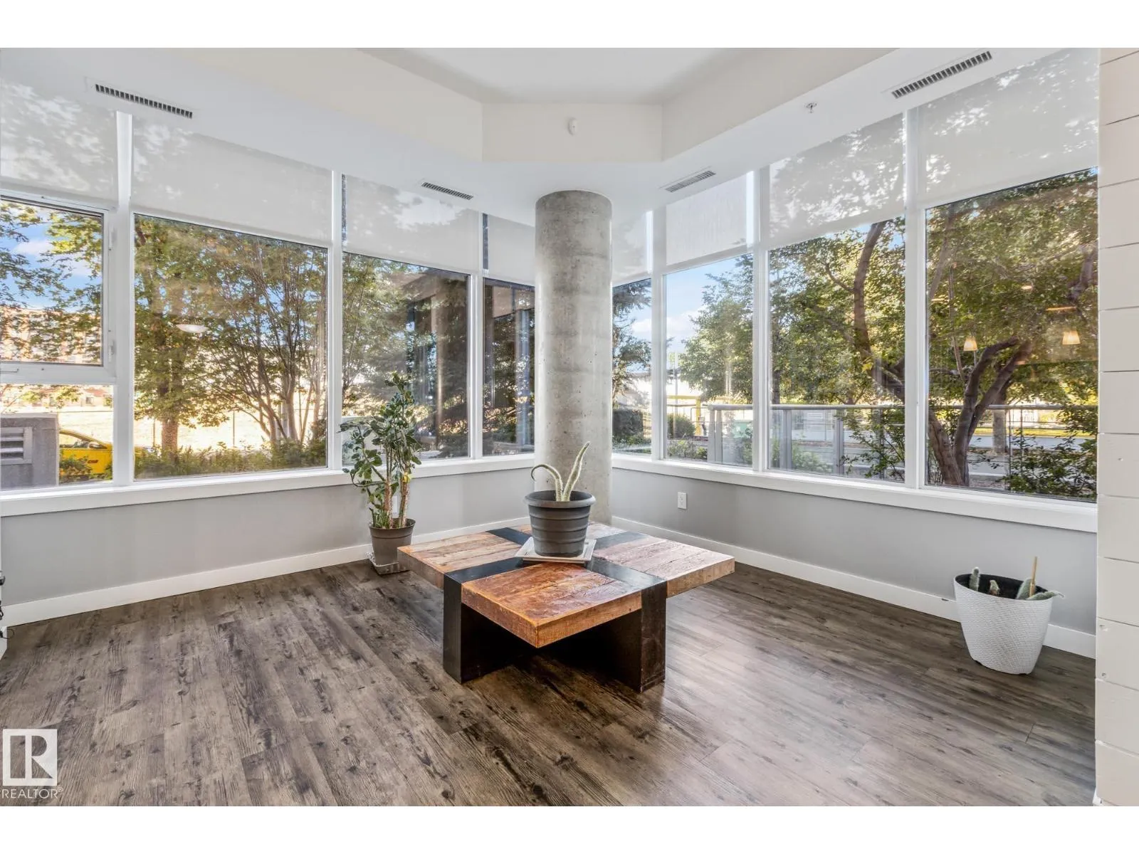 #106 2504 109 ST NW