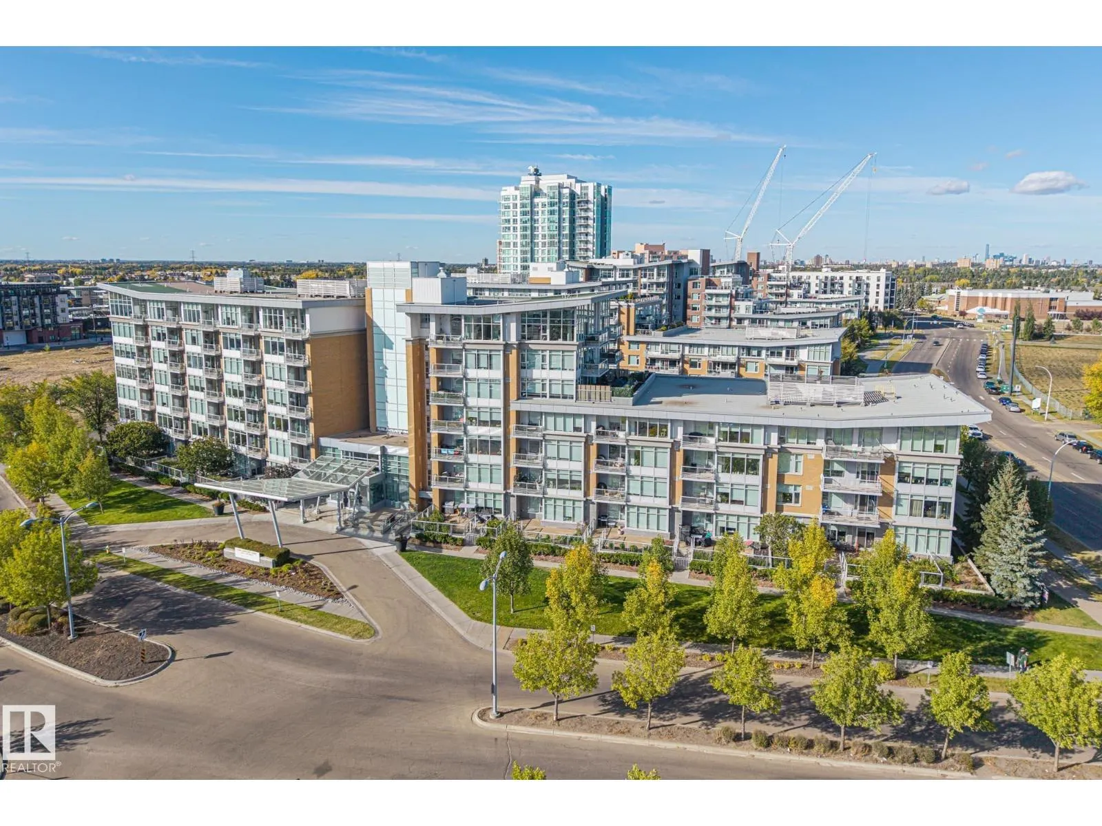 #106 2504 109 ST NW