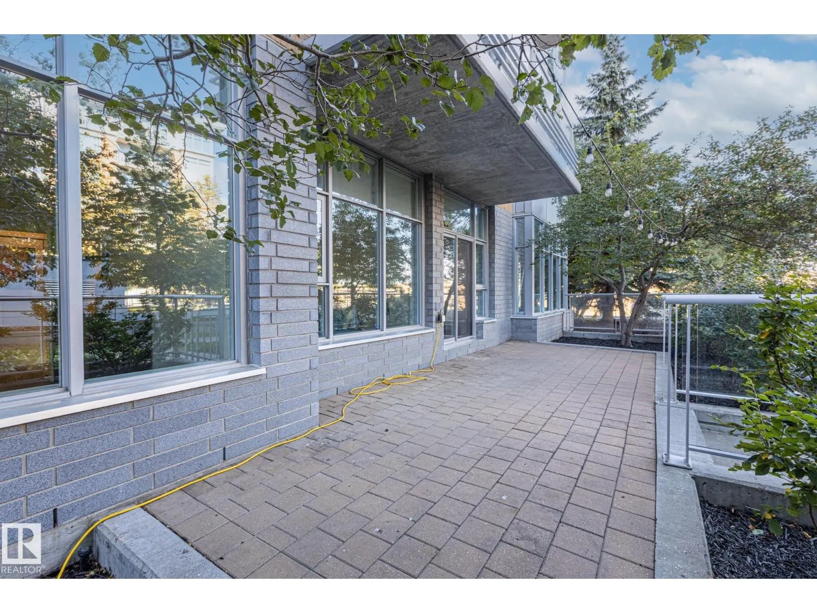 #106 2504 109 ST NW