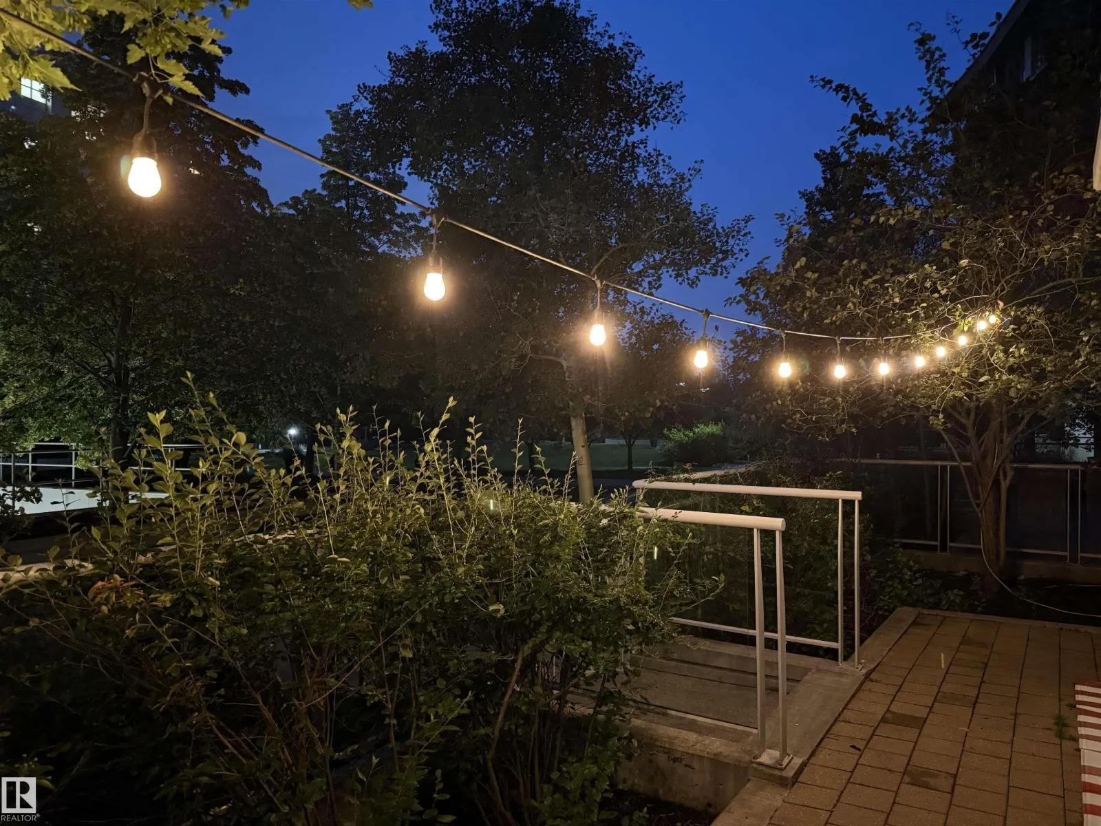 #106 2504 109 ST NW