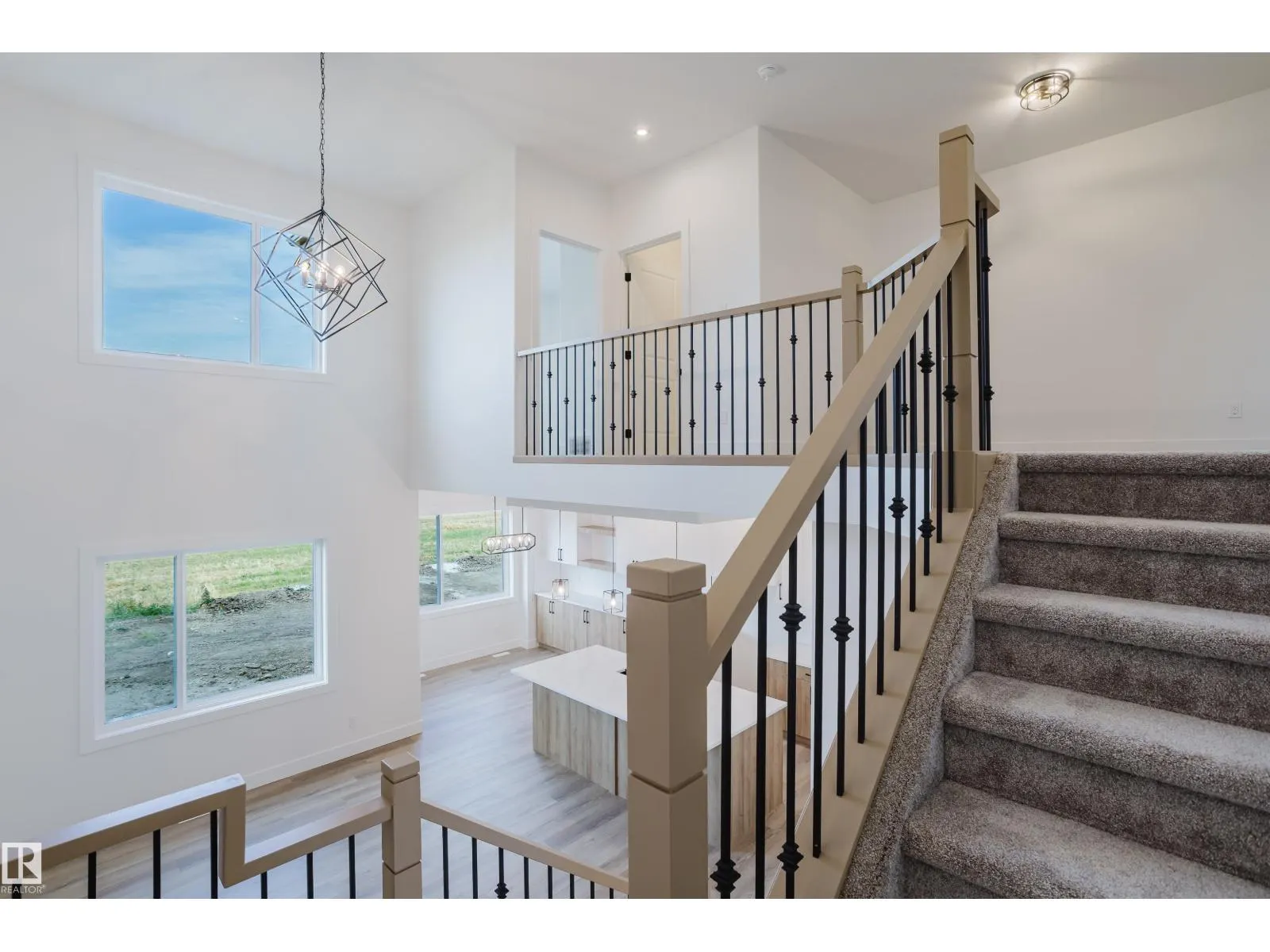 325 Bluff CV