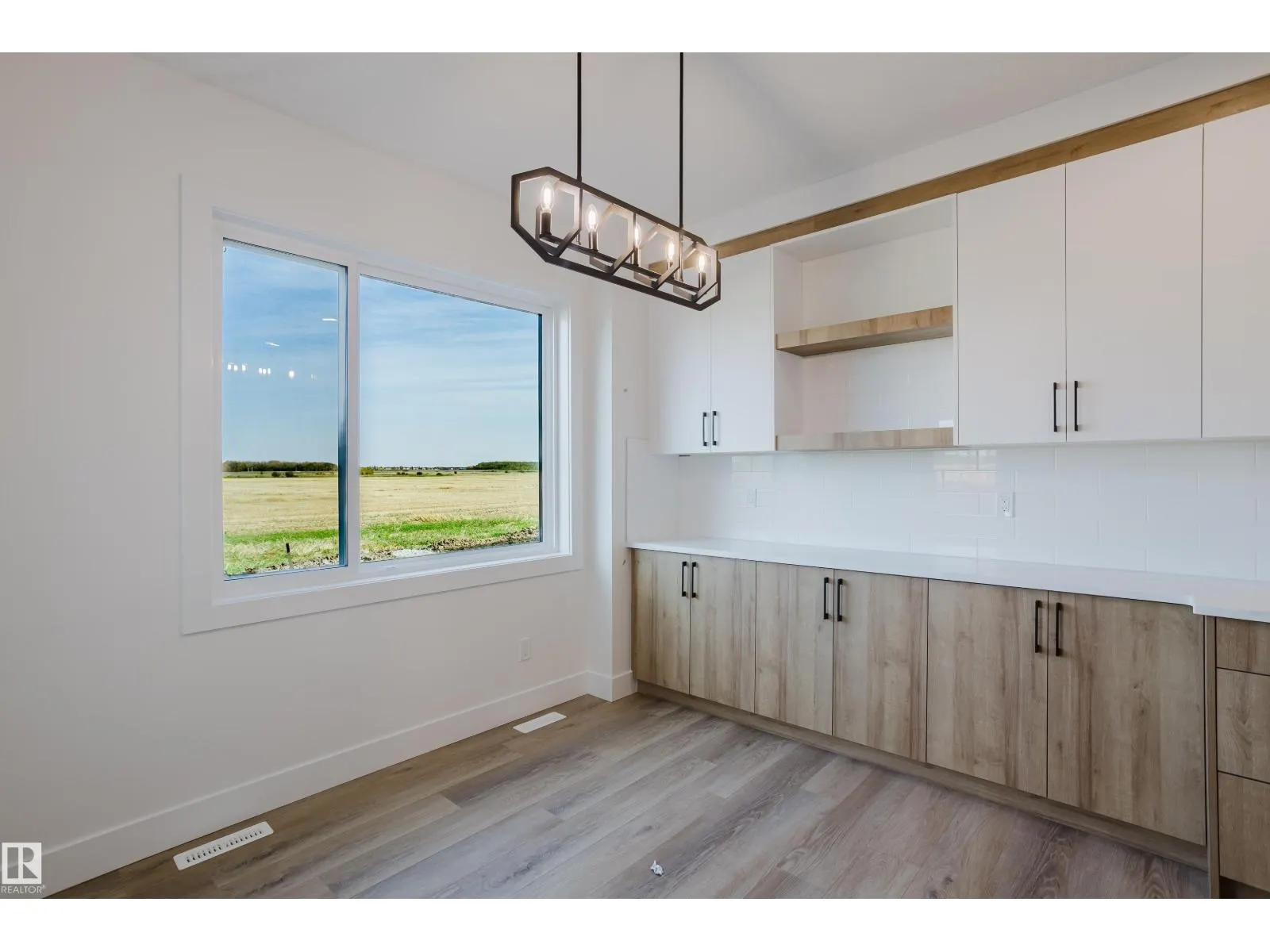 325 Bluff CV
