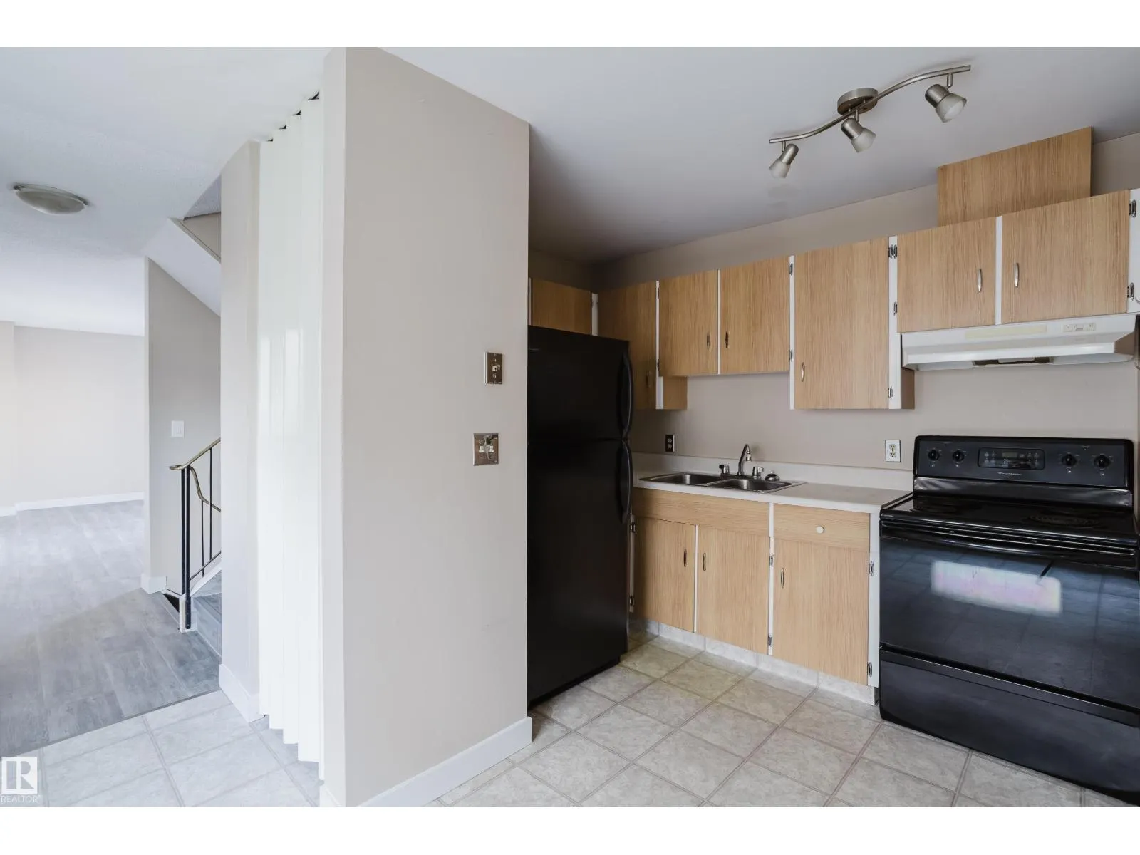 17723 95 ST NW