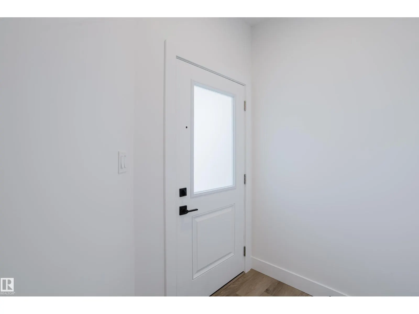 331 Bluff CV