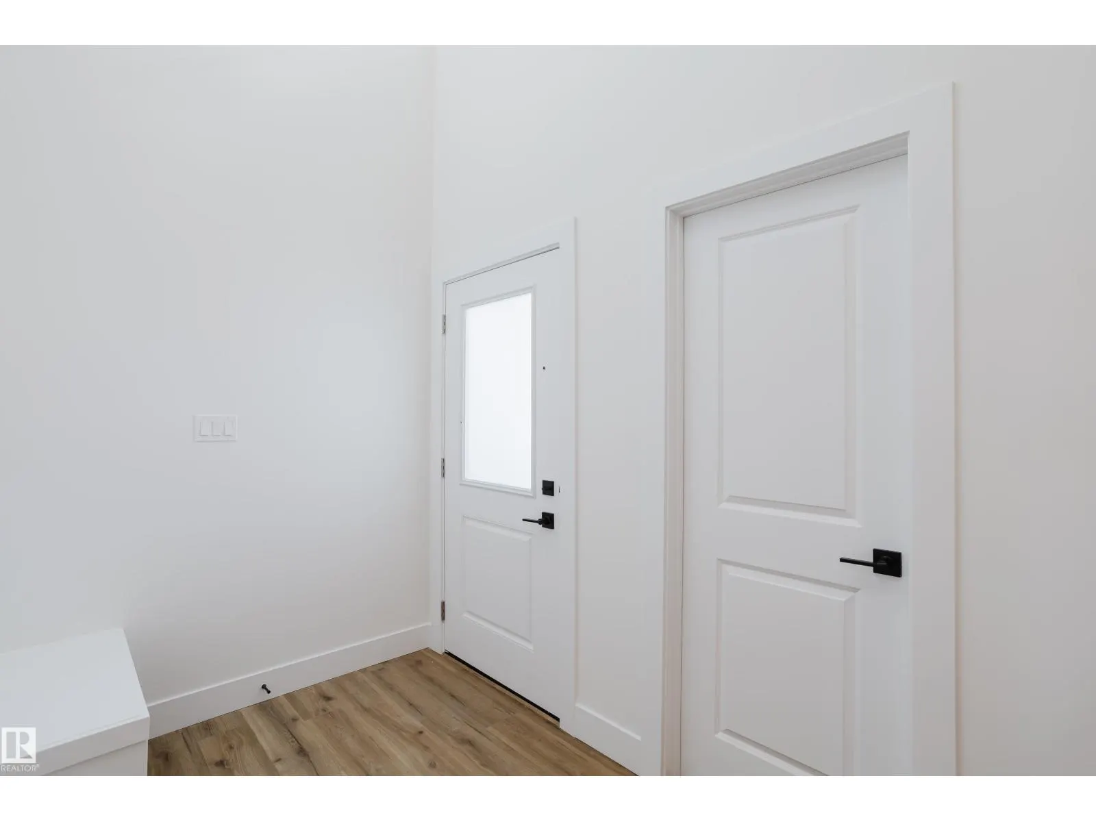 331 Bluff CV