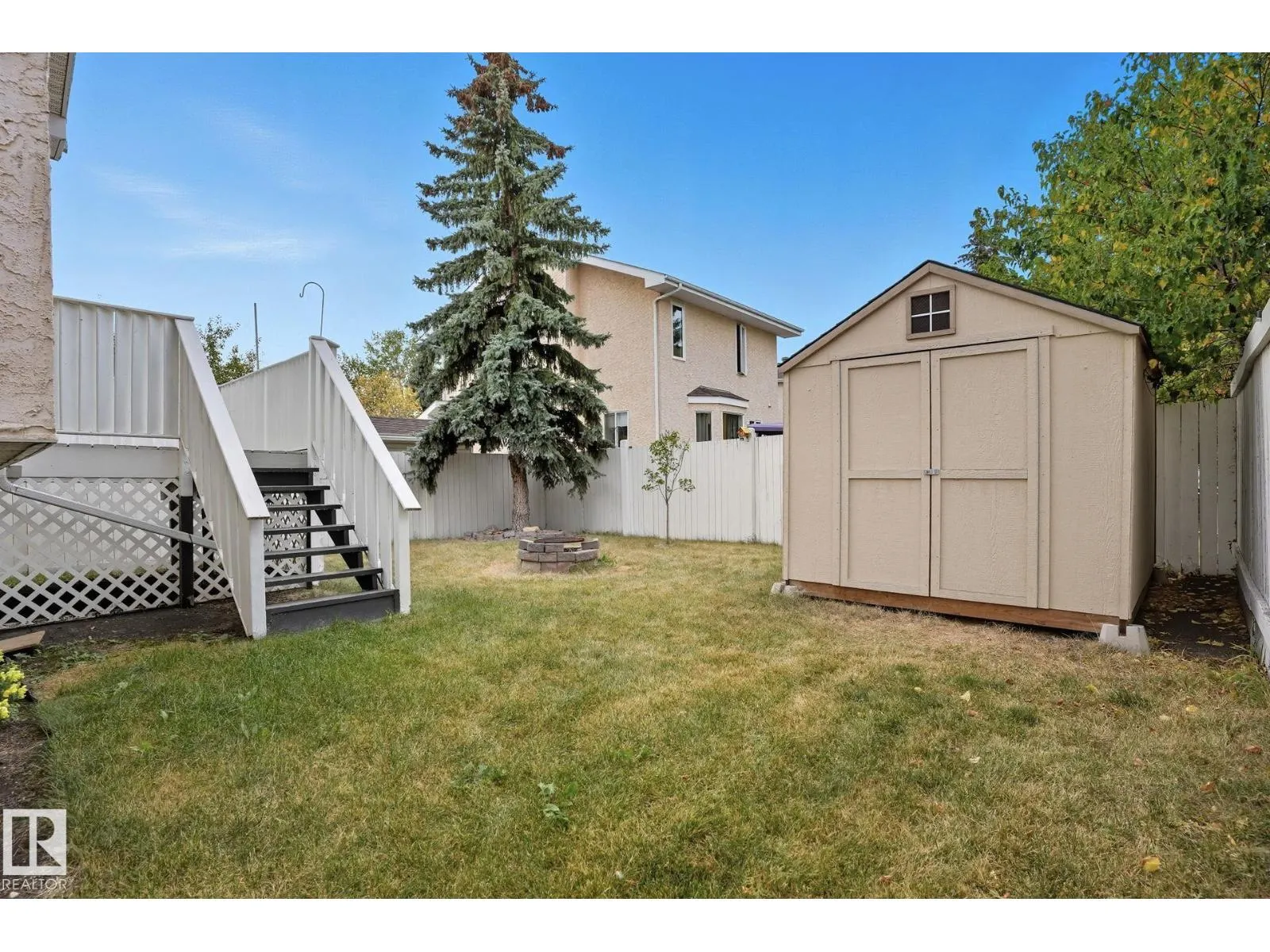 215 RIVER PT NW