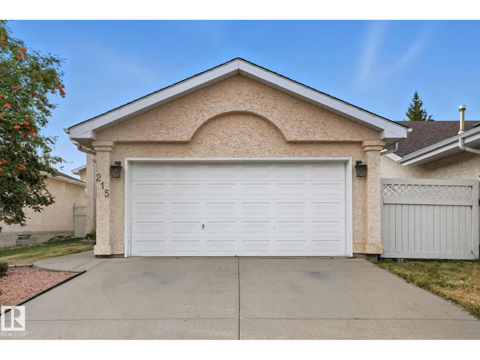 215 RIVER PT NW