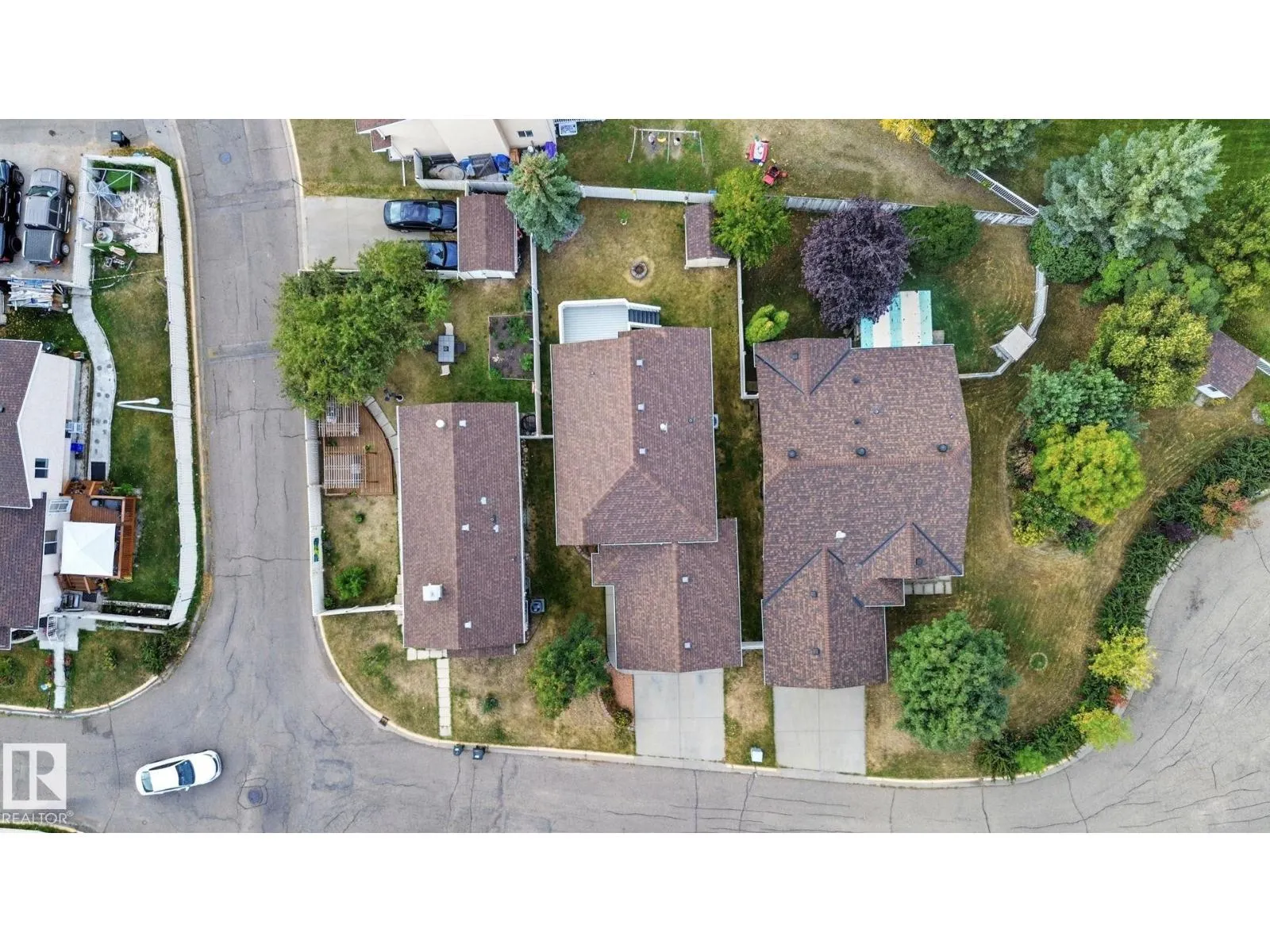 215 RIVER PT NW