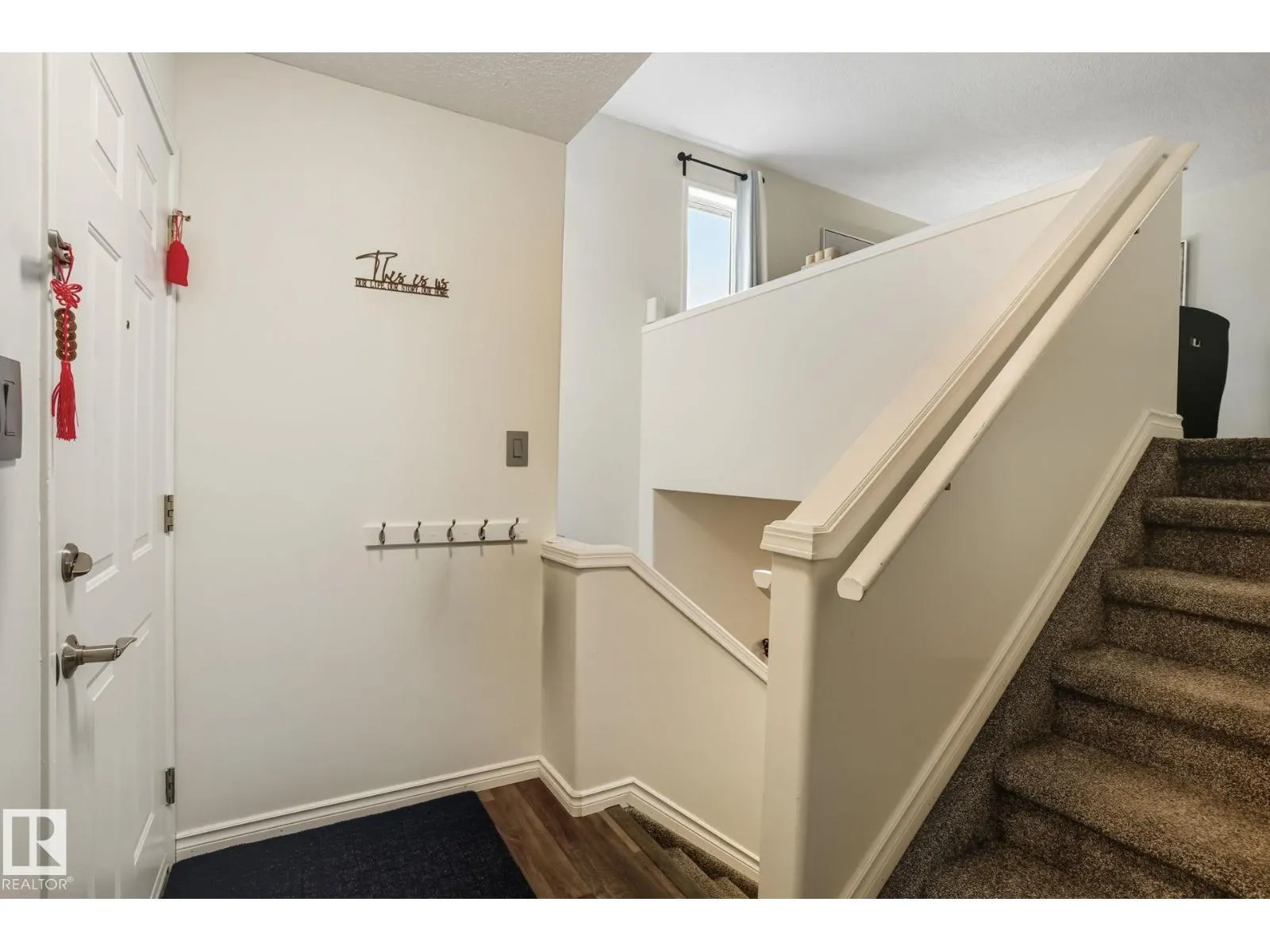 215 RIVER PT NW
