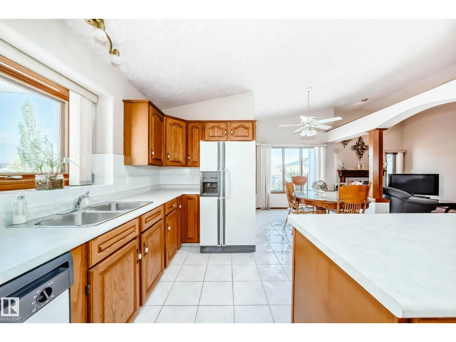16135 56 ST NW
