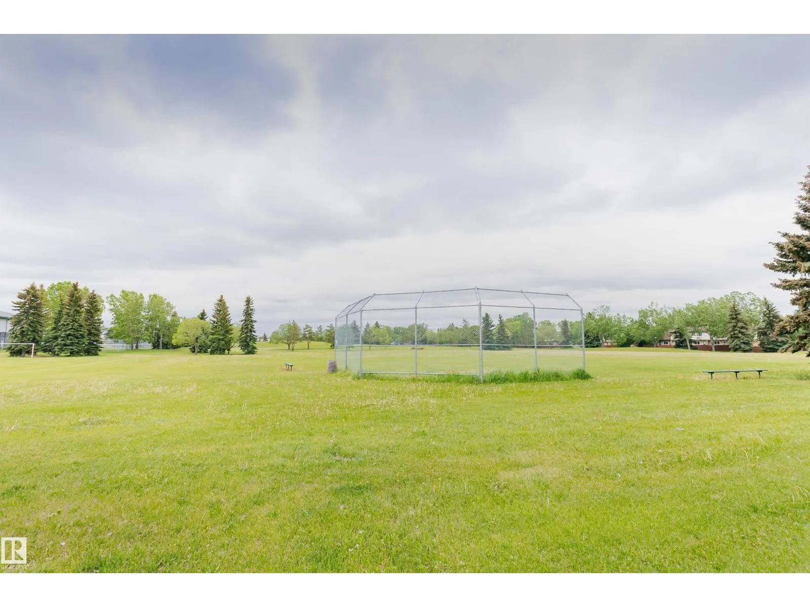 12027 143 AV NW
