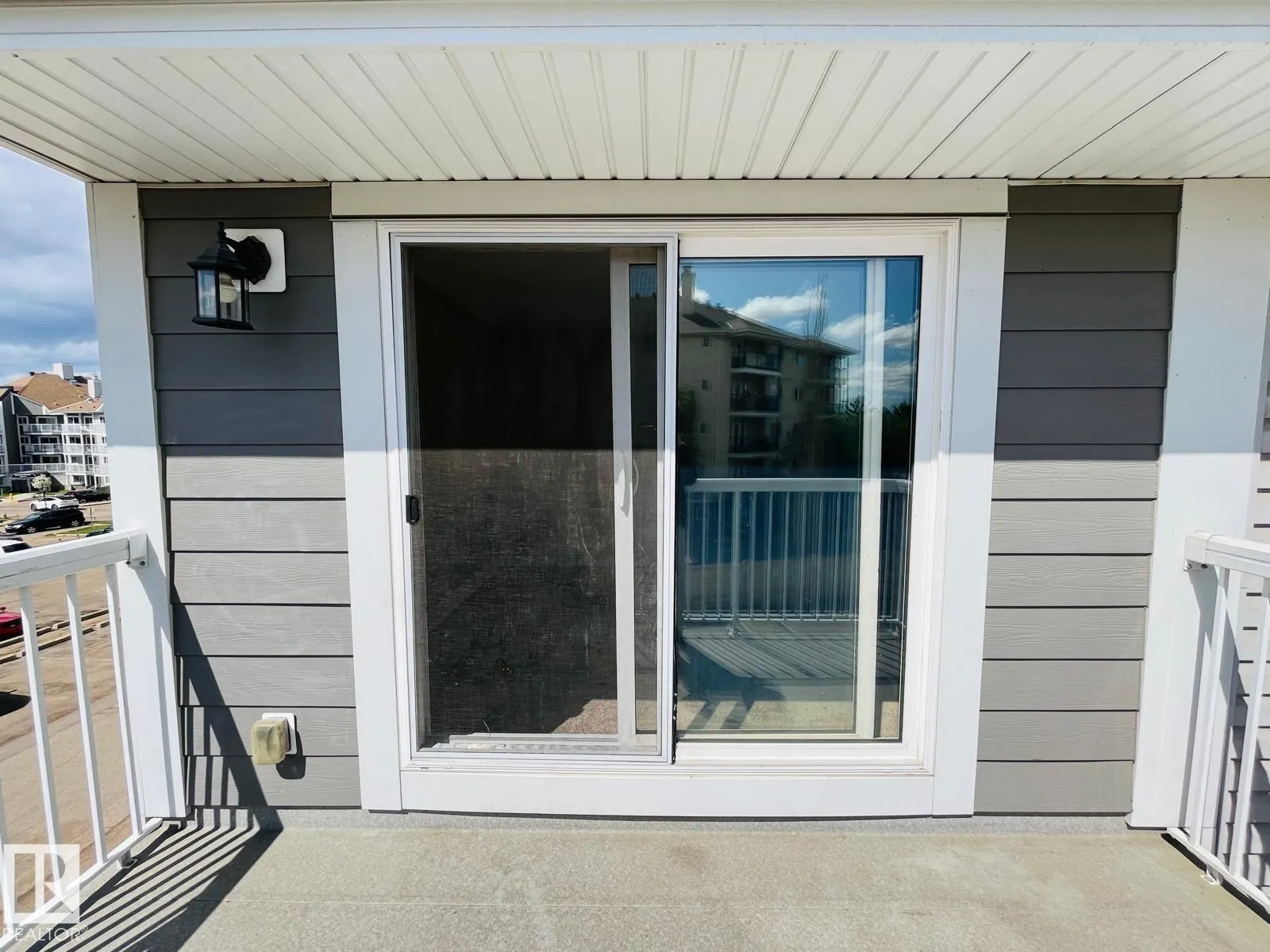 316 5005 31 AV NW NW
